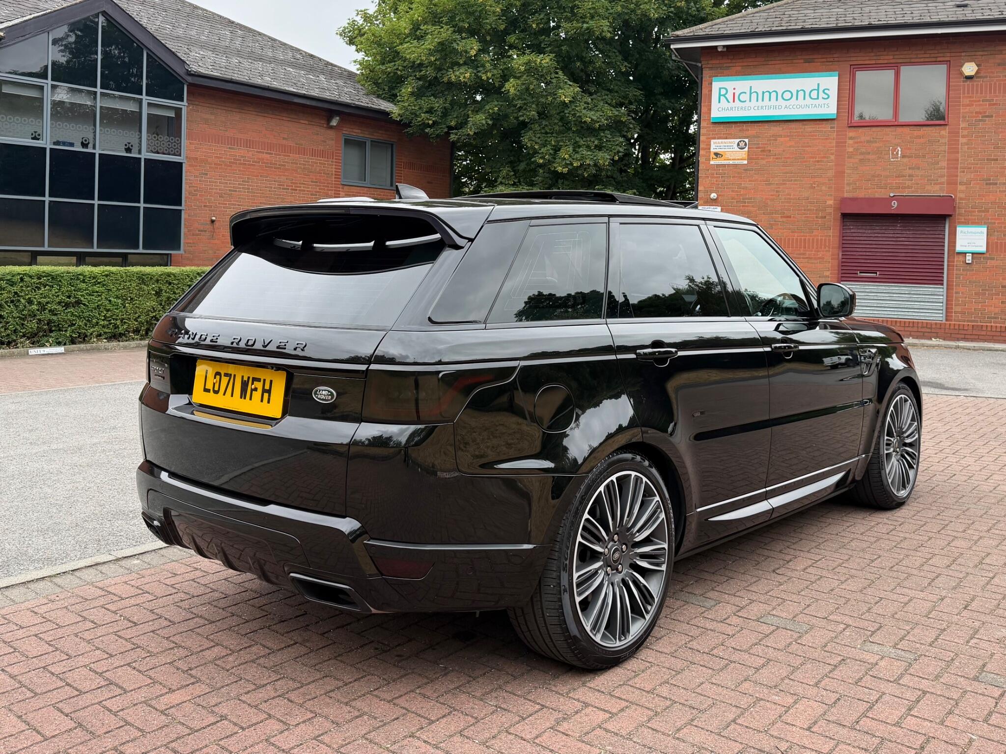 Land Rover RANGE ROVER SPORT - Image 20