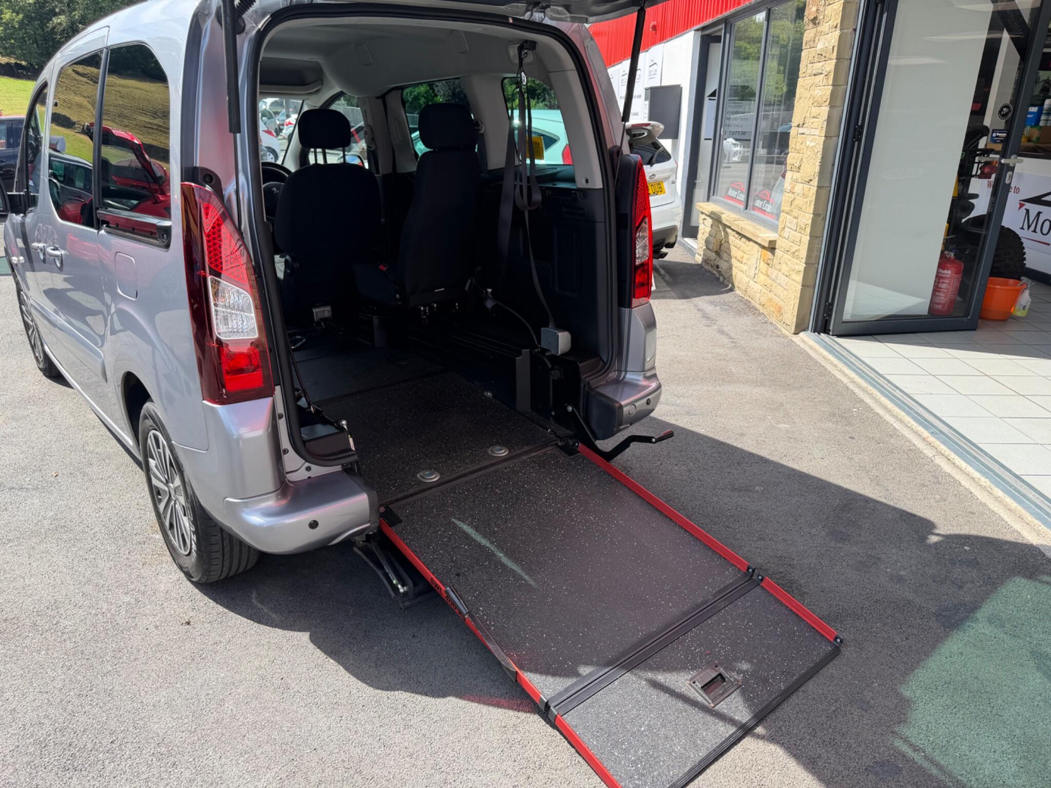 Peugeot Partner Tepee - Image 2