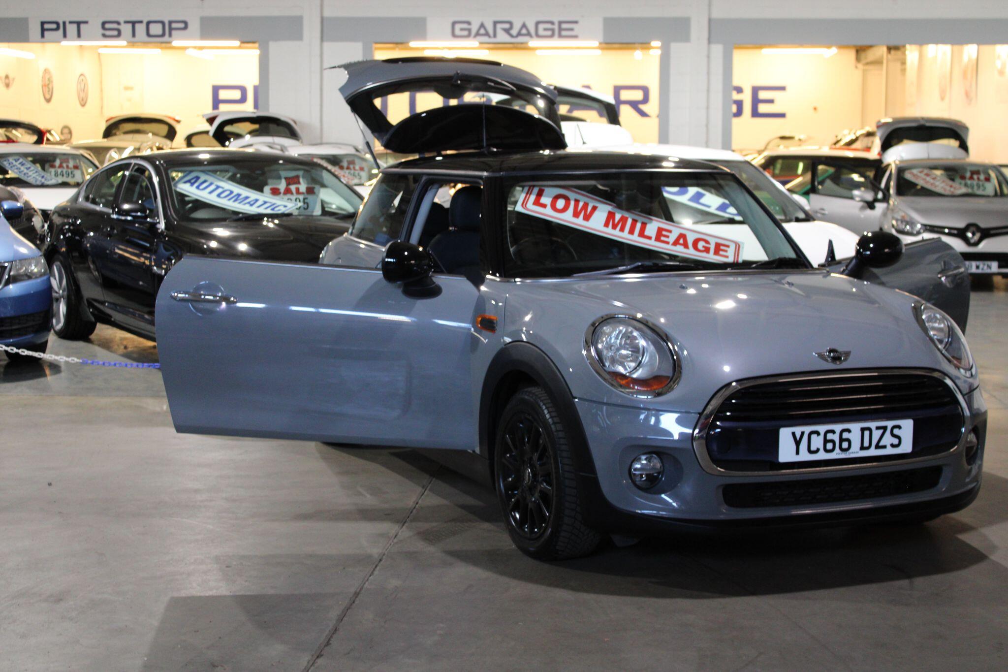 MINI Hatch