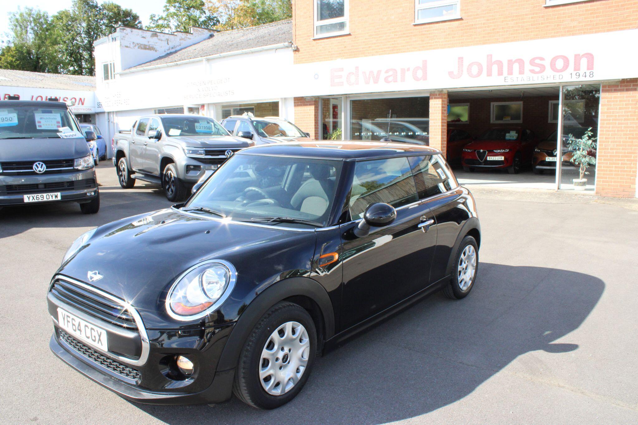 MINI Hatch - Image 15