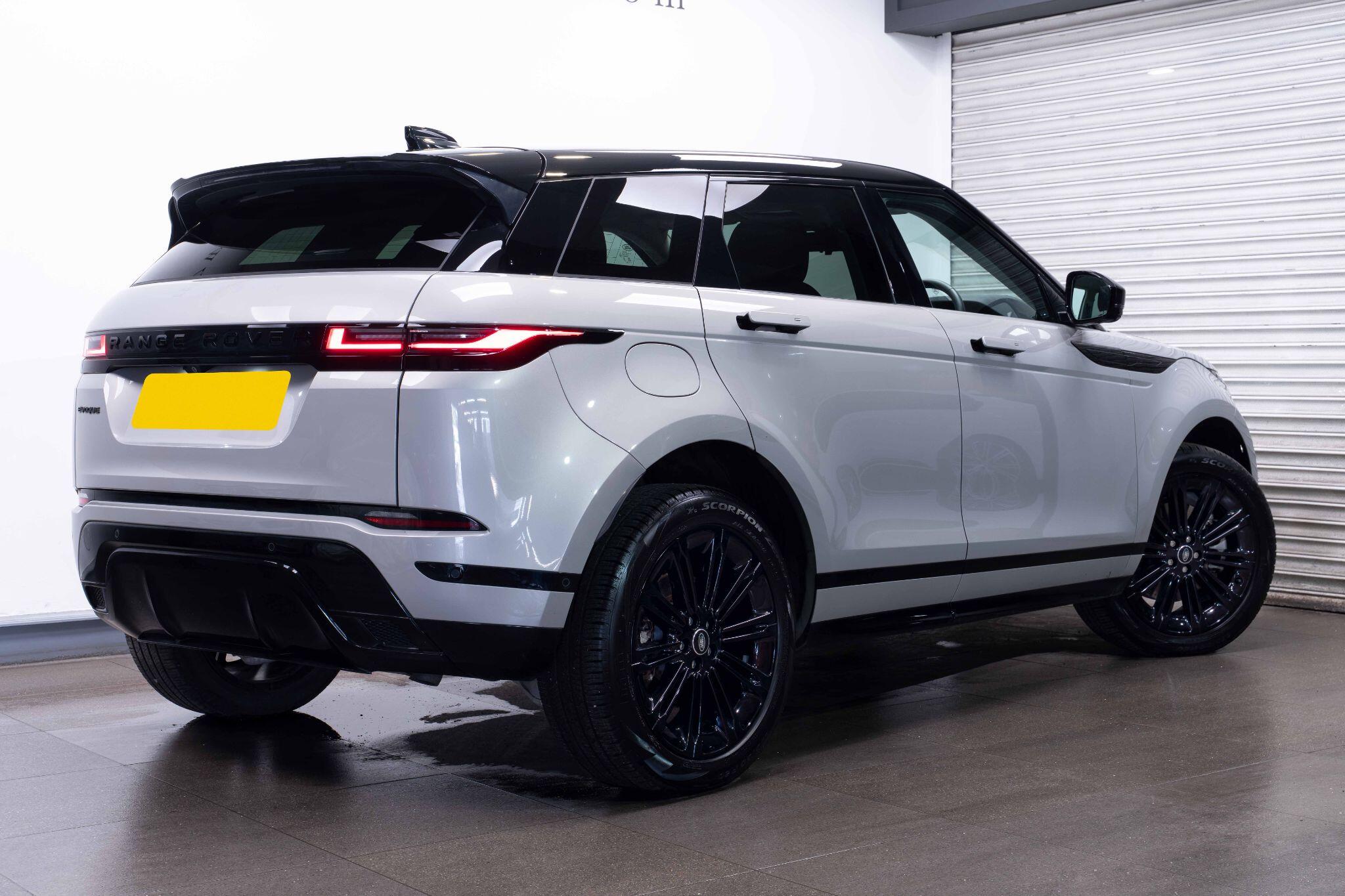 Land Rover Range Rover Evoque - Image 2
