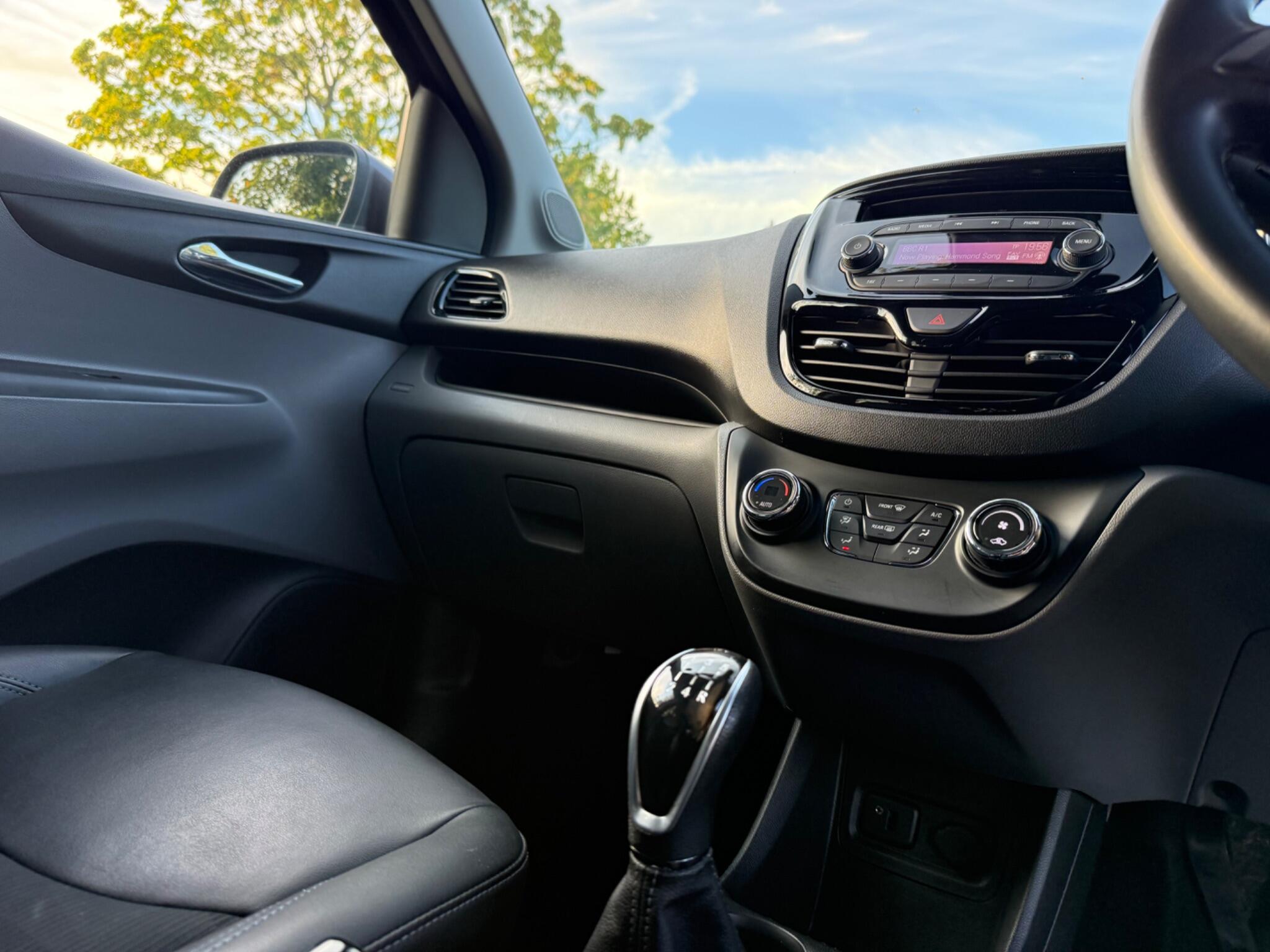 Vauxhall Viva - Image 10