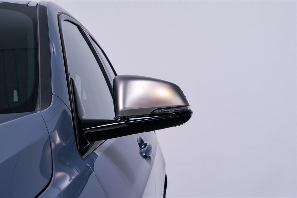 BMW 1 Series - Image 9