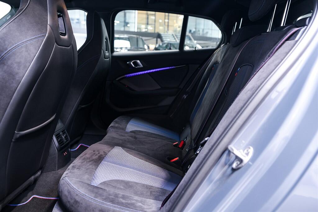 BMW 1 Series - Image 17