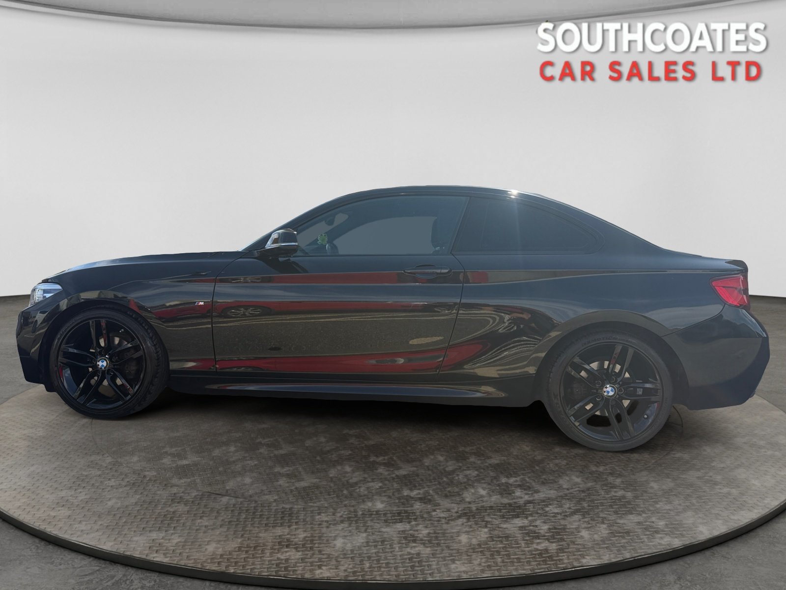 BMW 2 Series - Image 4