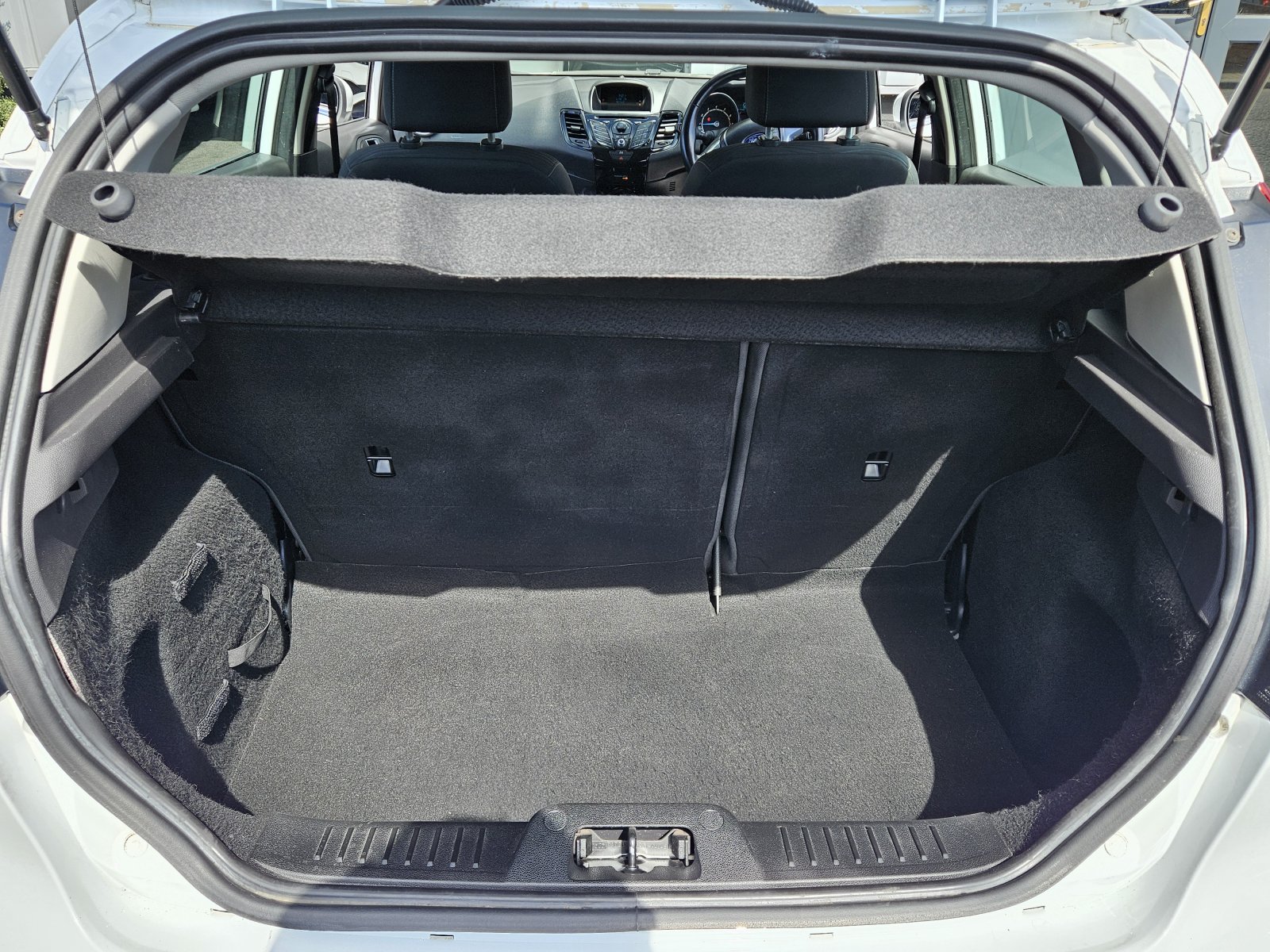 Ford Fiesta - Image 20