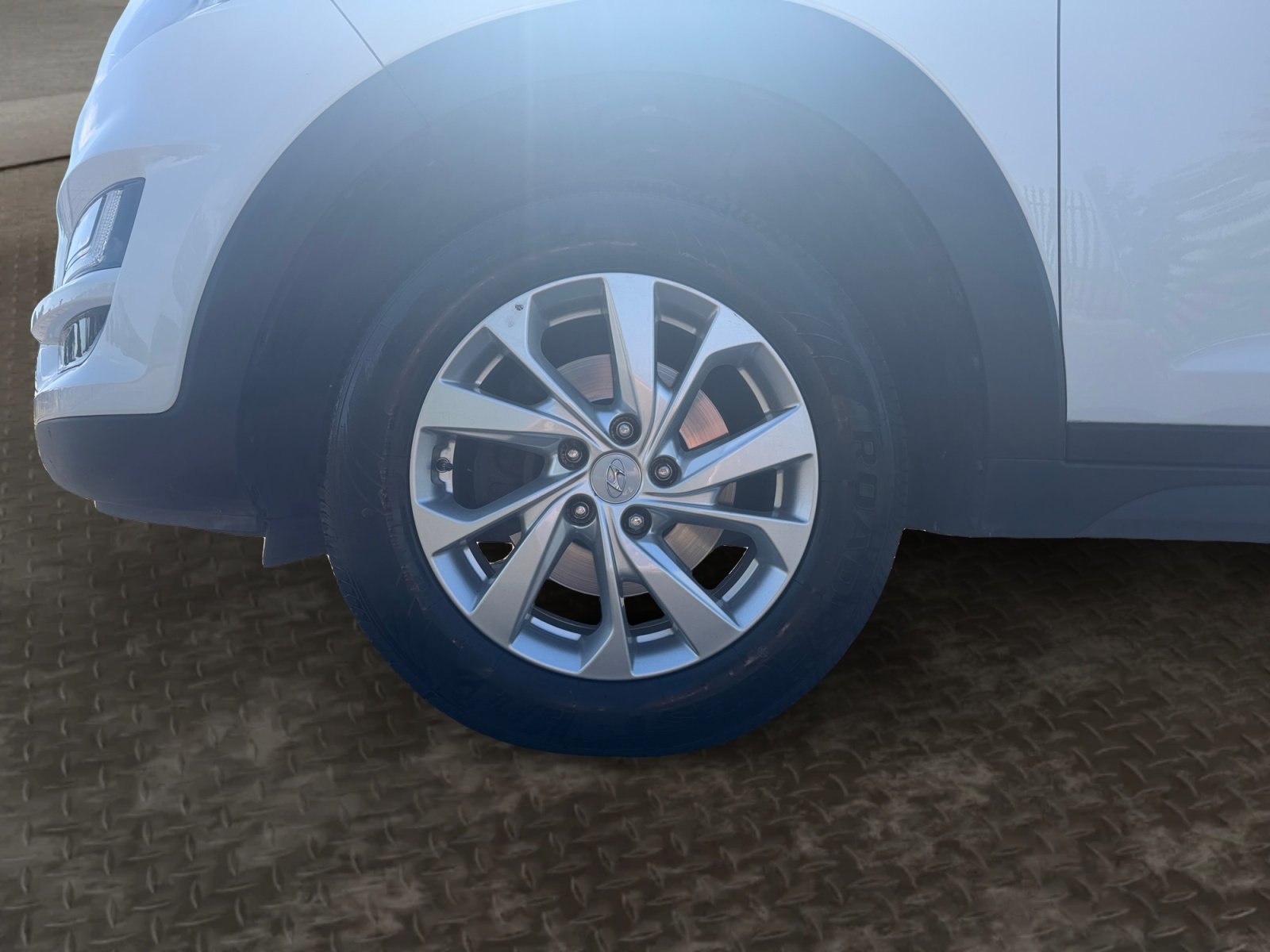 Hyundai Tucson - Image 9