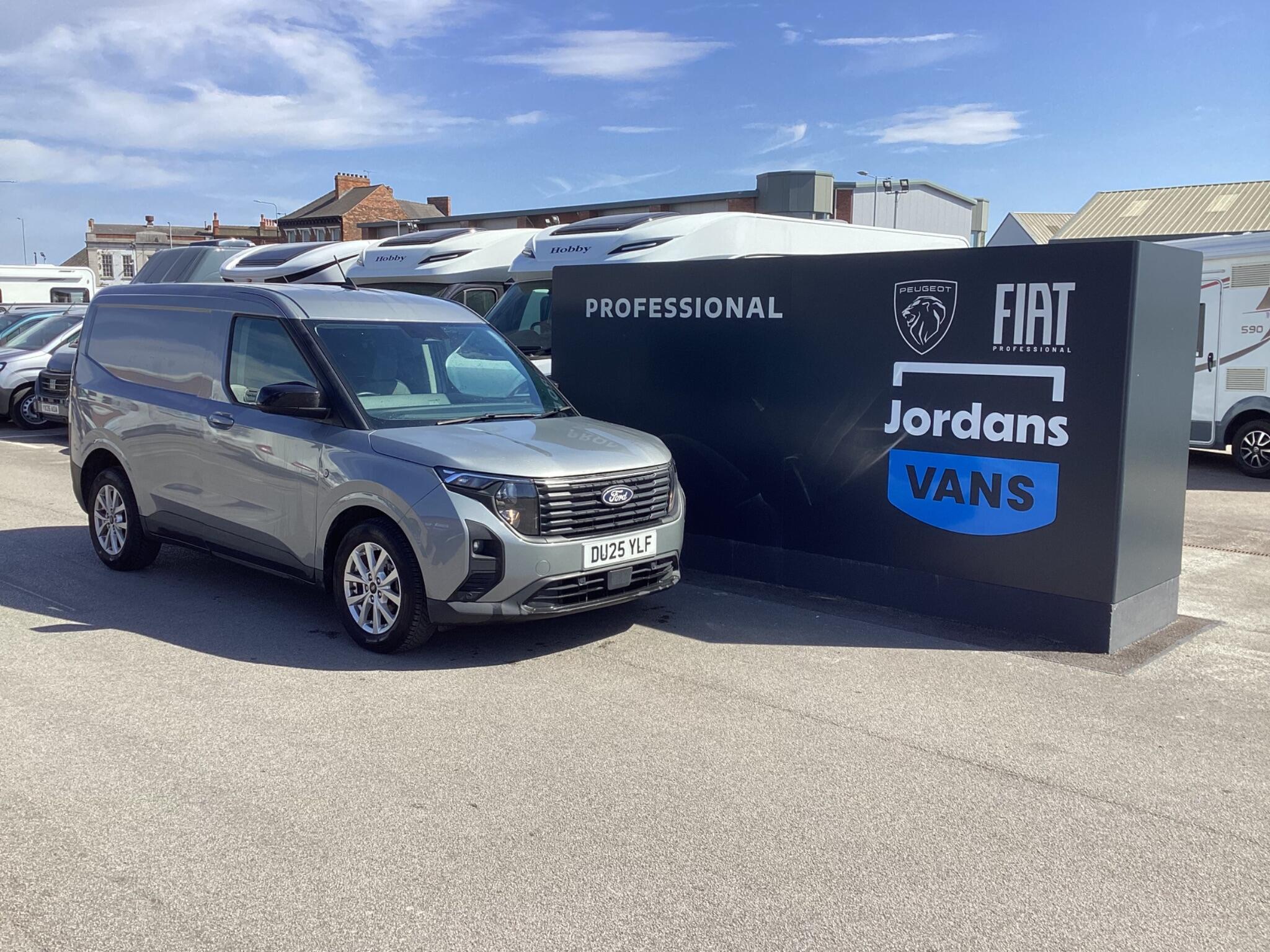 Ford Transit Courier