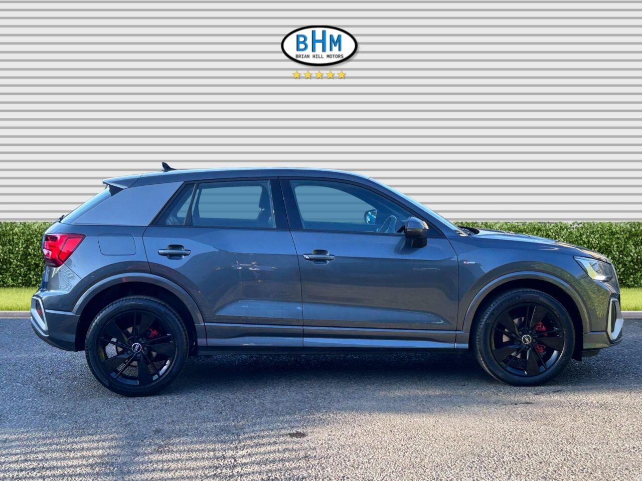 Audi Q2 - Image 2