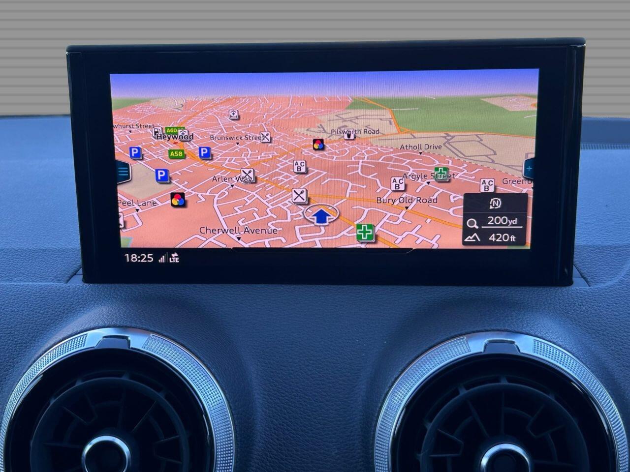 Audi Q2 - Image 15