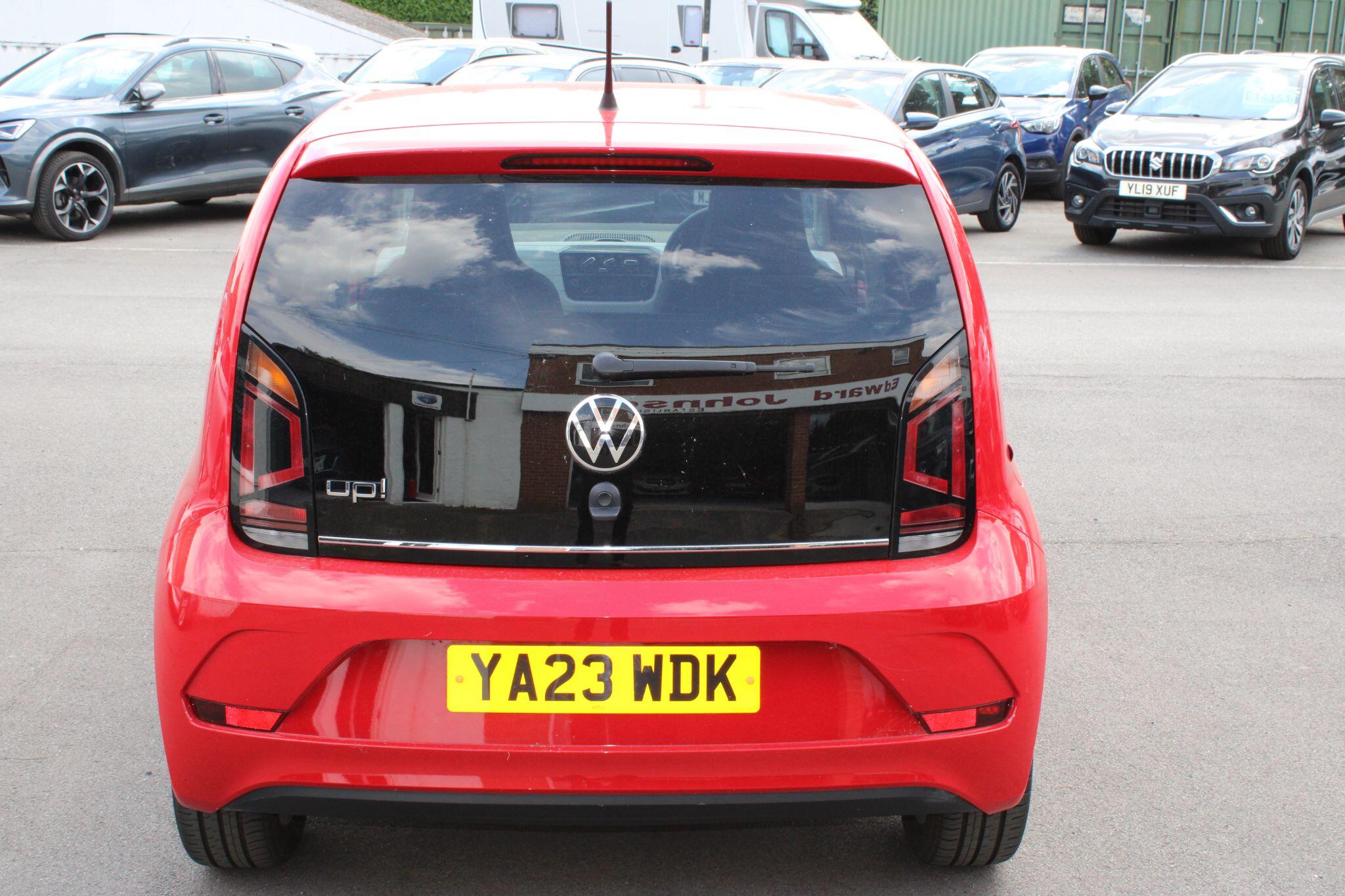 Volkswagen up! - Image 8