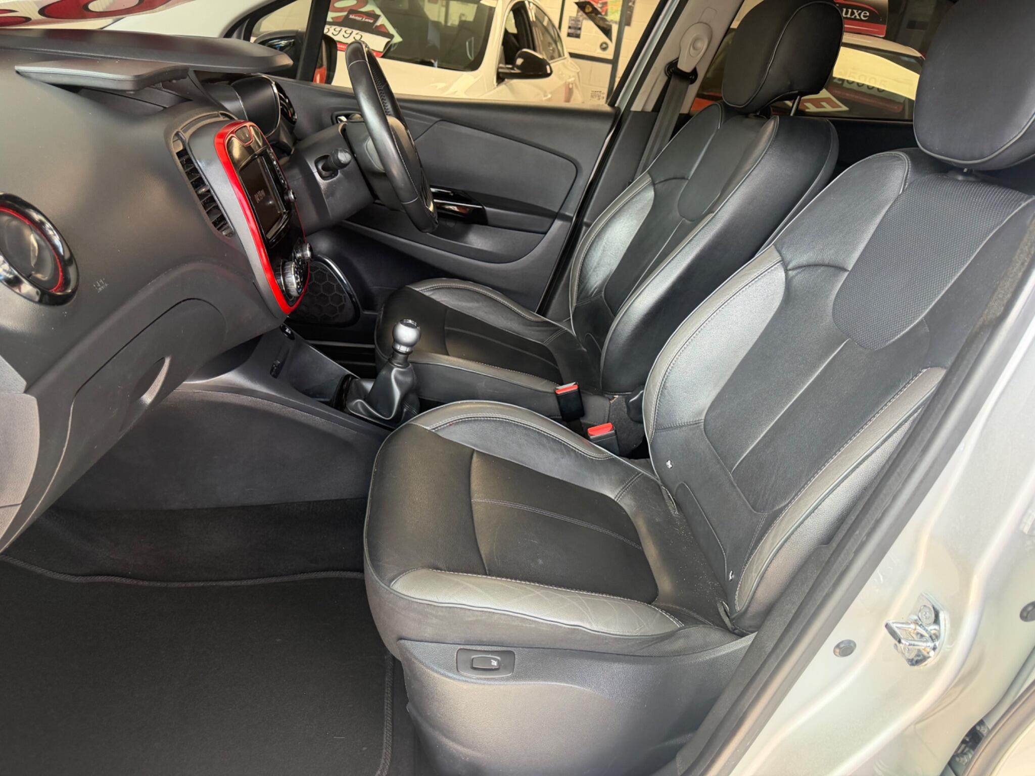 Renault Captur - Image 9
