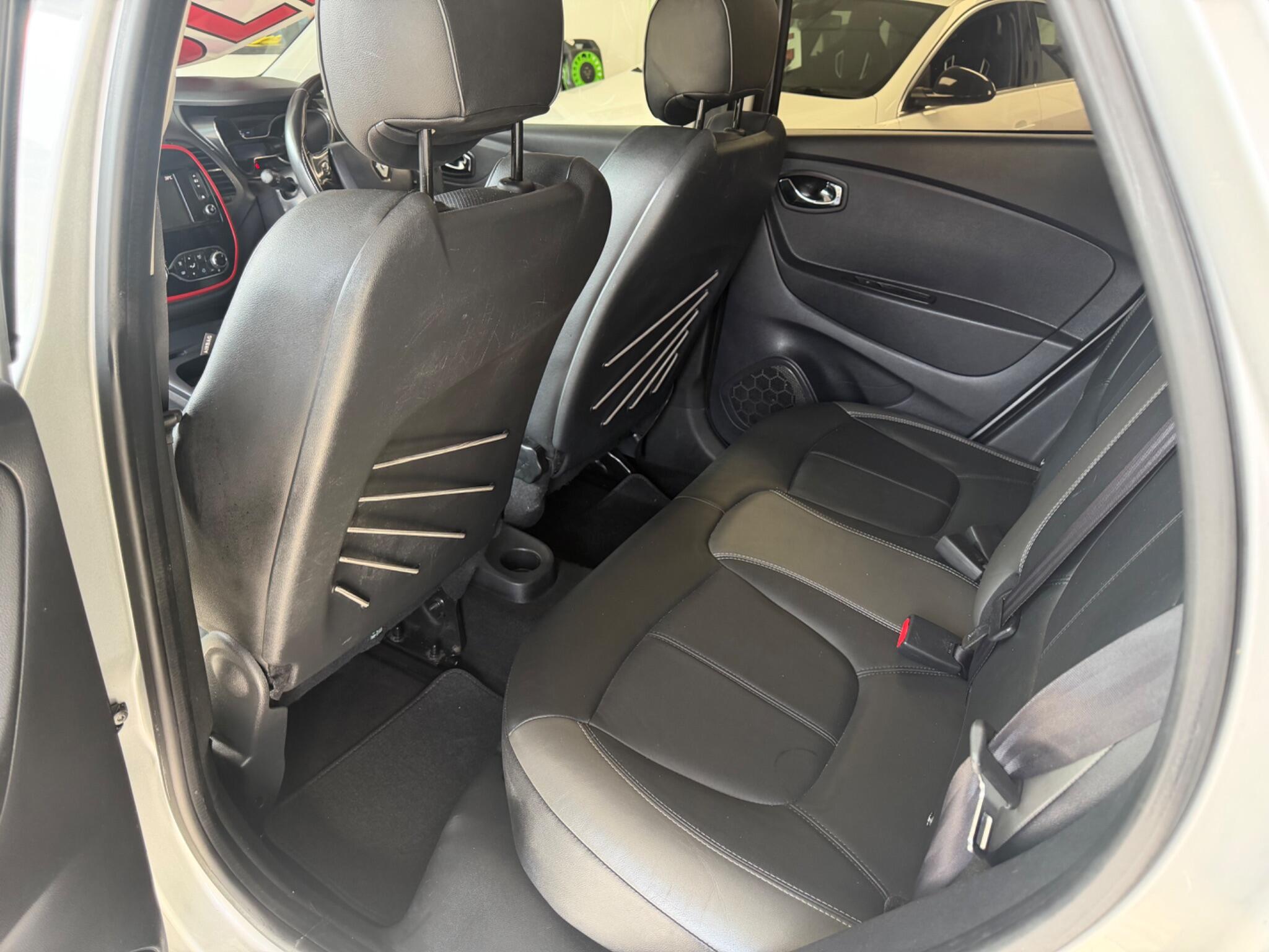Renault Captur - Image 13