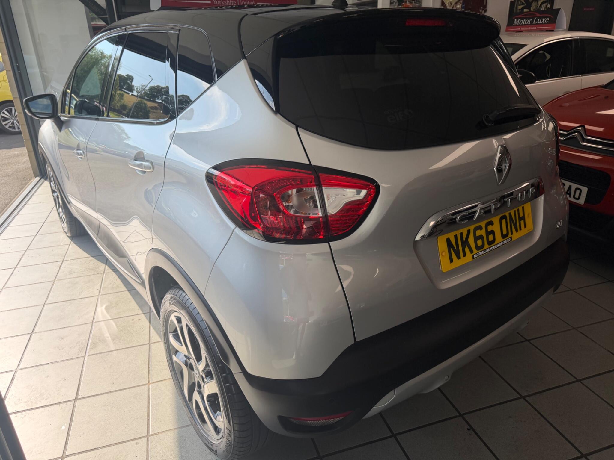 Renault Captur - Image 16