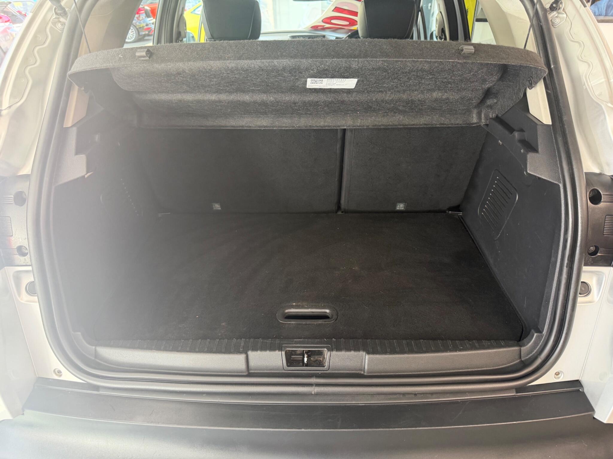 Renault Captur - Image 18