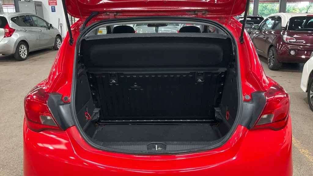 Vauxhall Corsa - Image 12