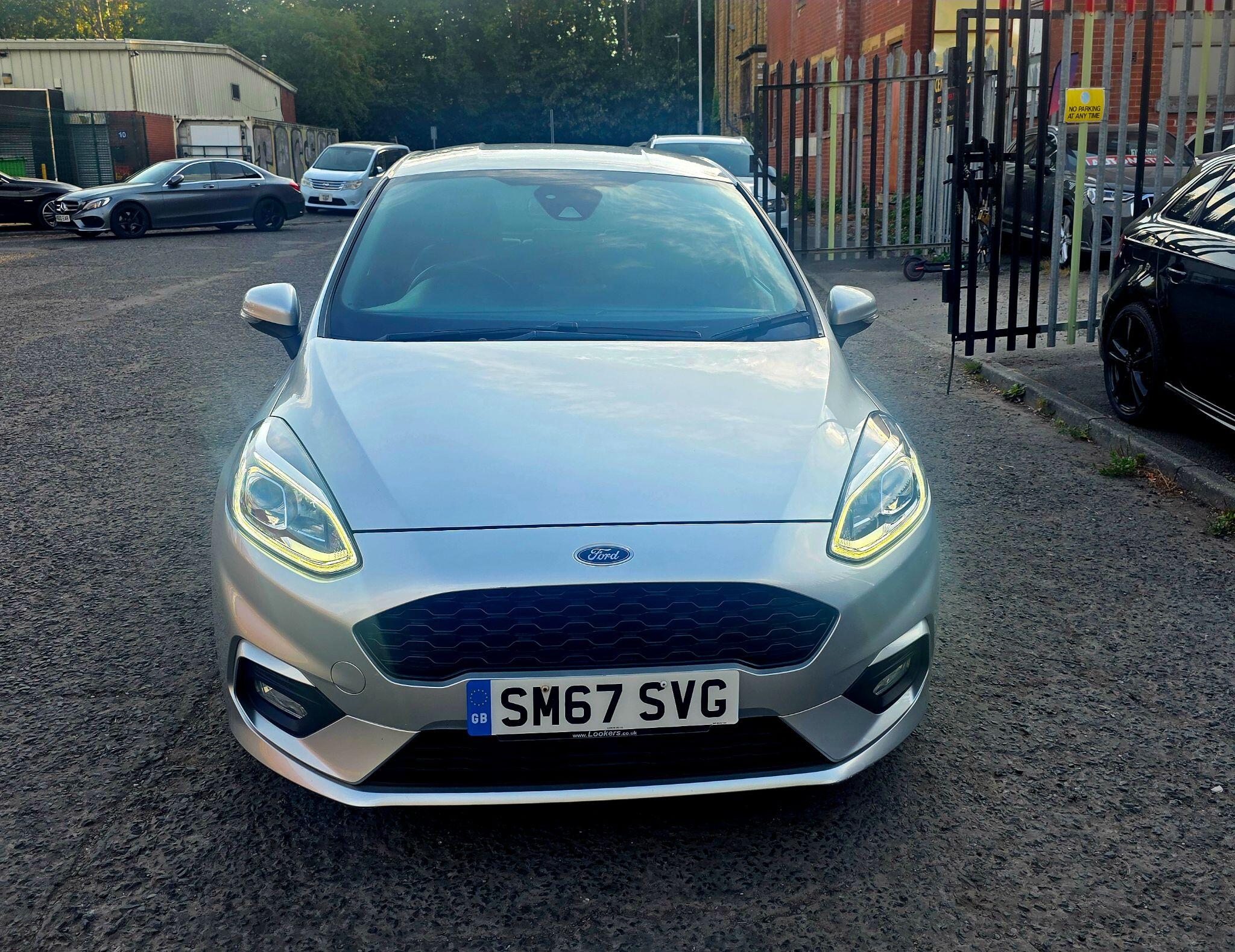Ford Fiesta - Image 4