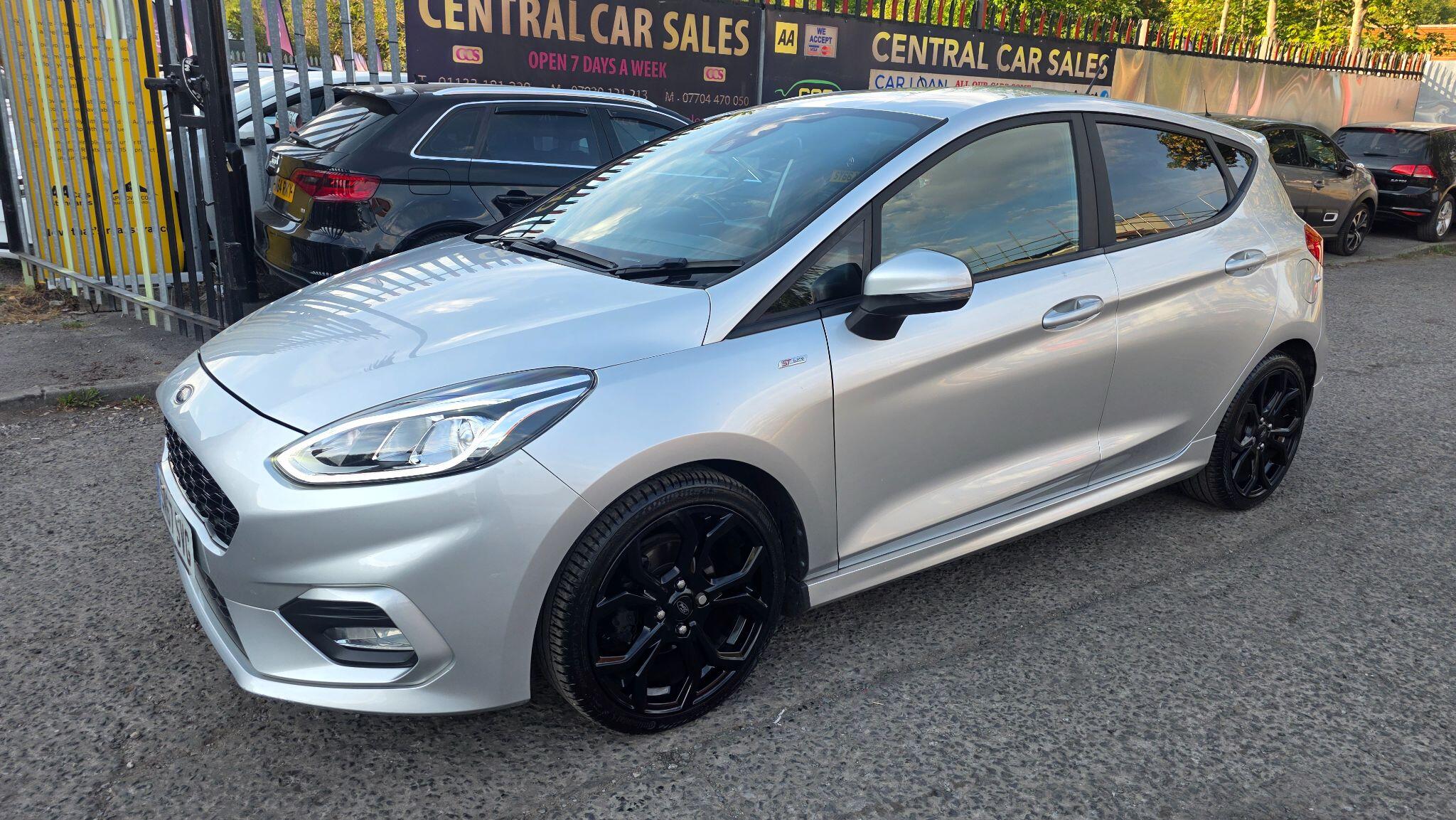 Ford Fiesta - Image 20