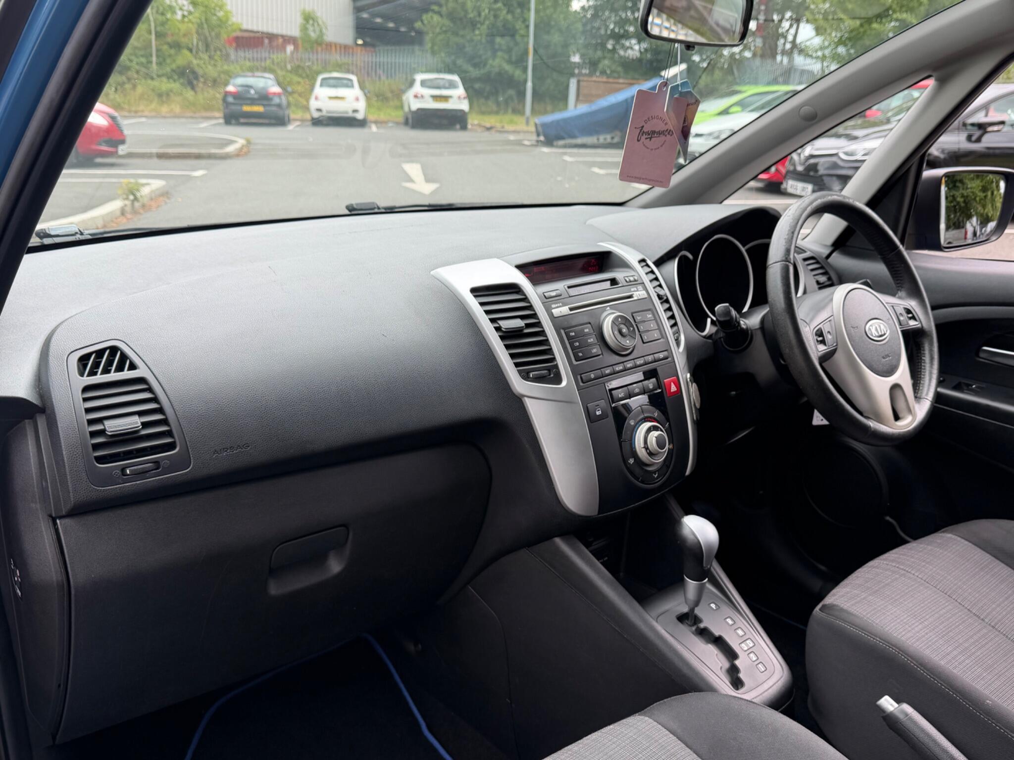Kia Venga - Image 13