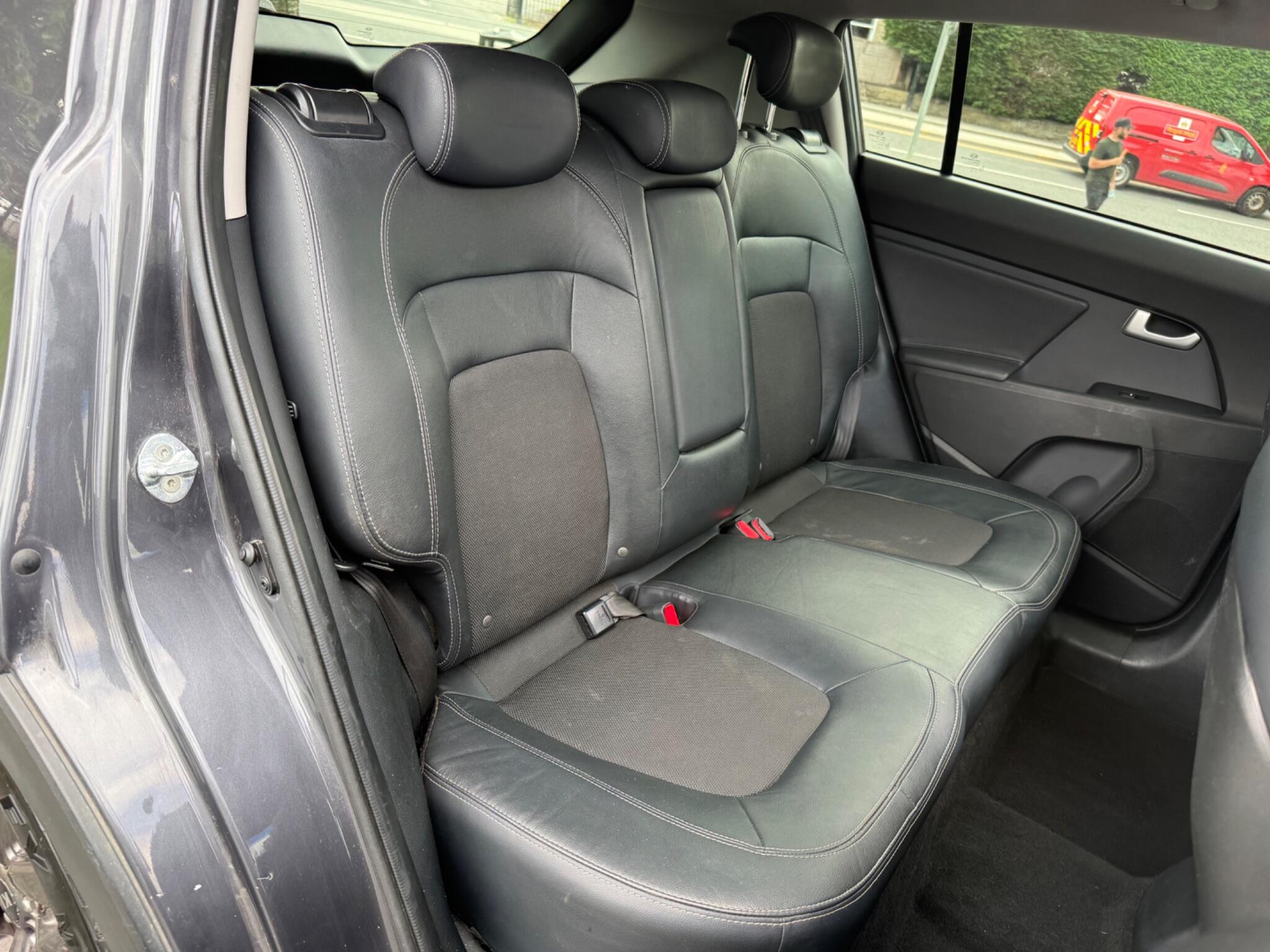 Kia Sportage - Image 16