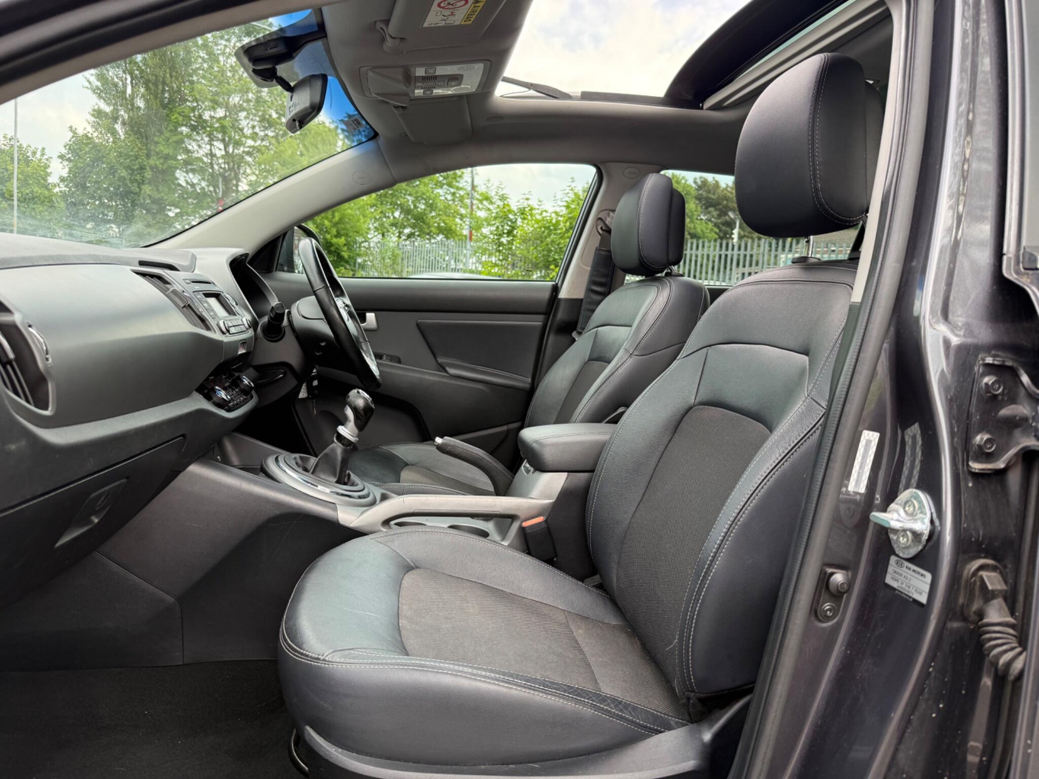 Kia Sportage - Image 37