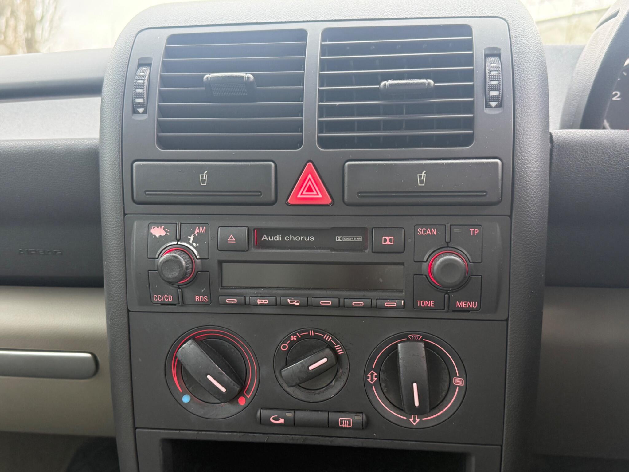 Audi A2 - Image 18