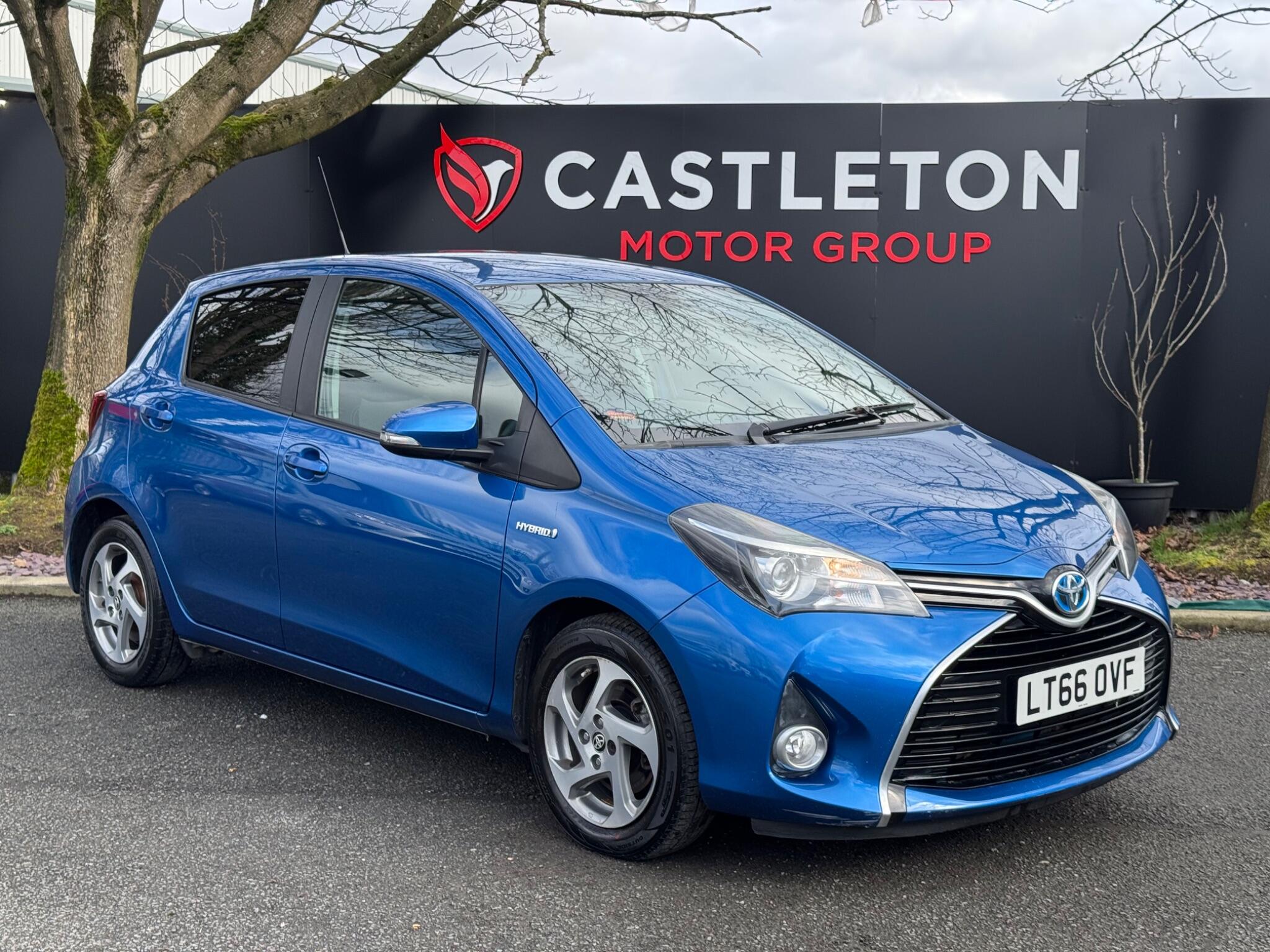 Toyota Yaris - Image 2