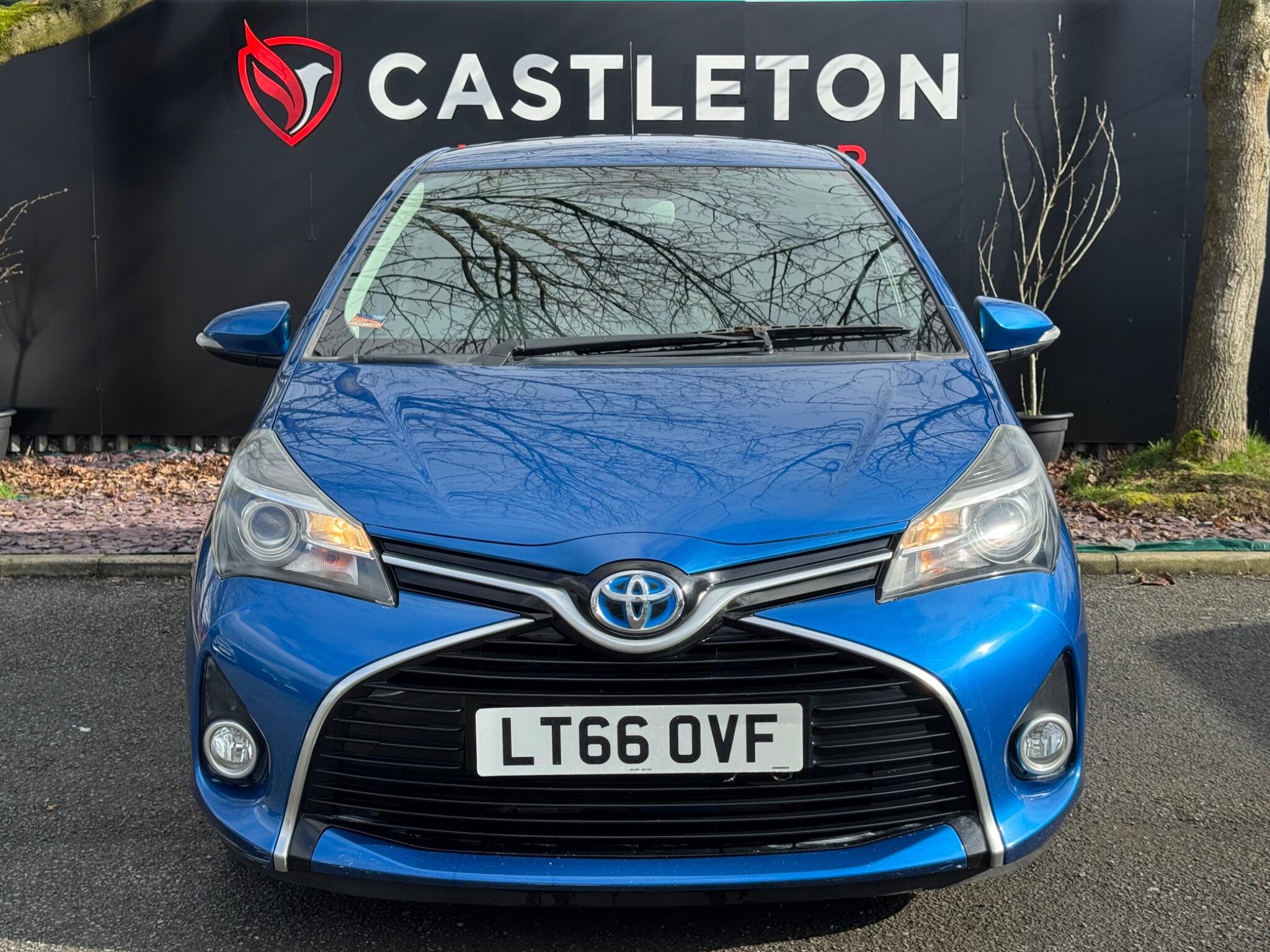 Toyota Yaris - Image 3