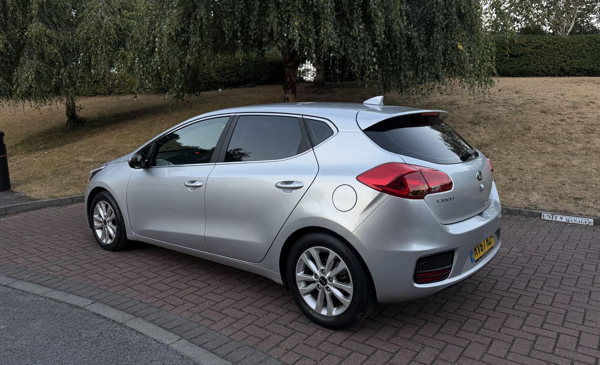 Kia ceed - Image 17