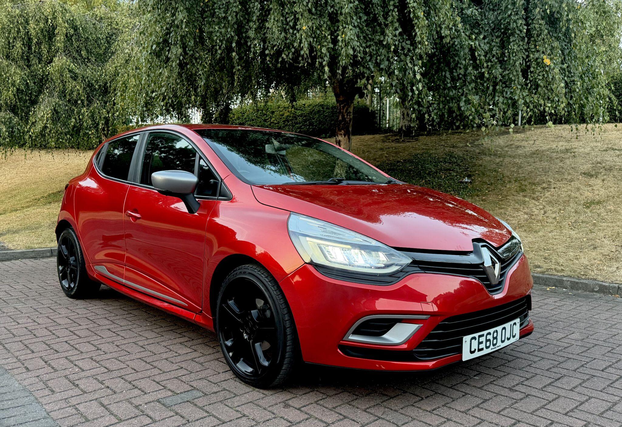 Renault Clio - Image 2