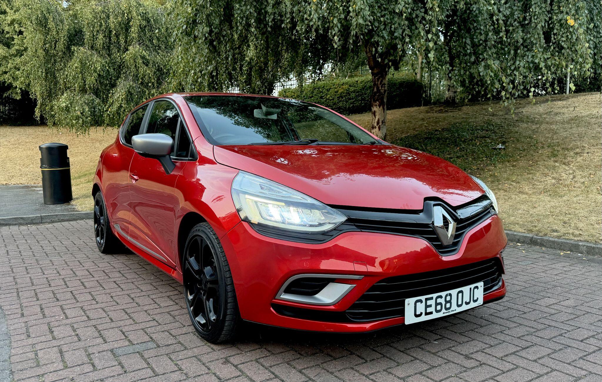 Renault Clio - Image 11