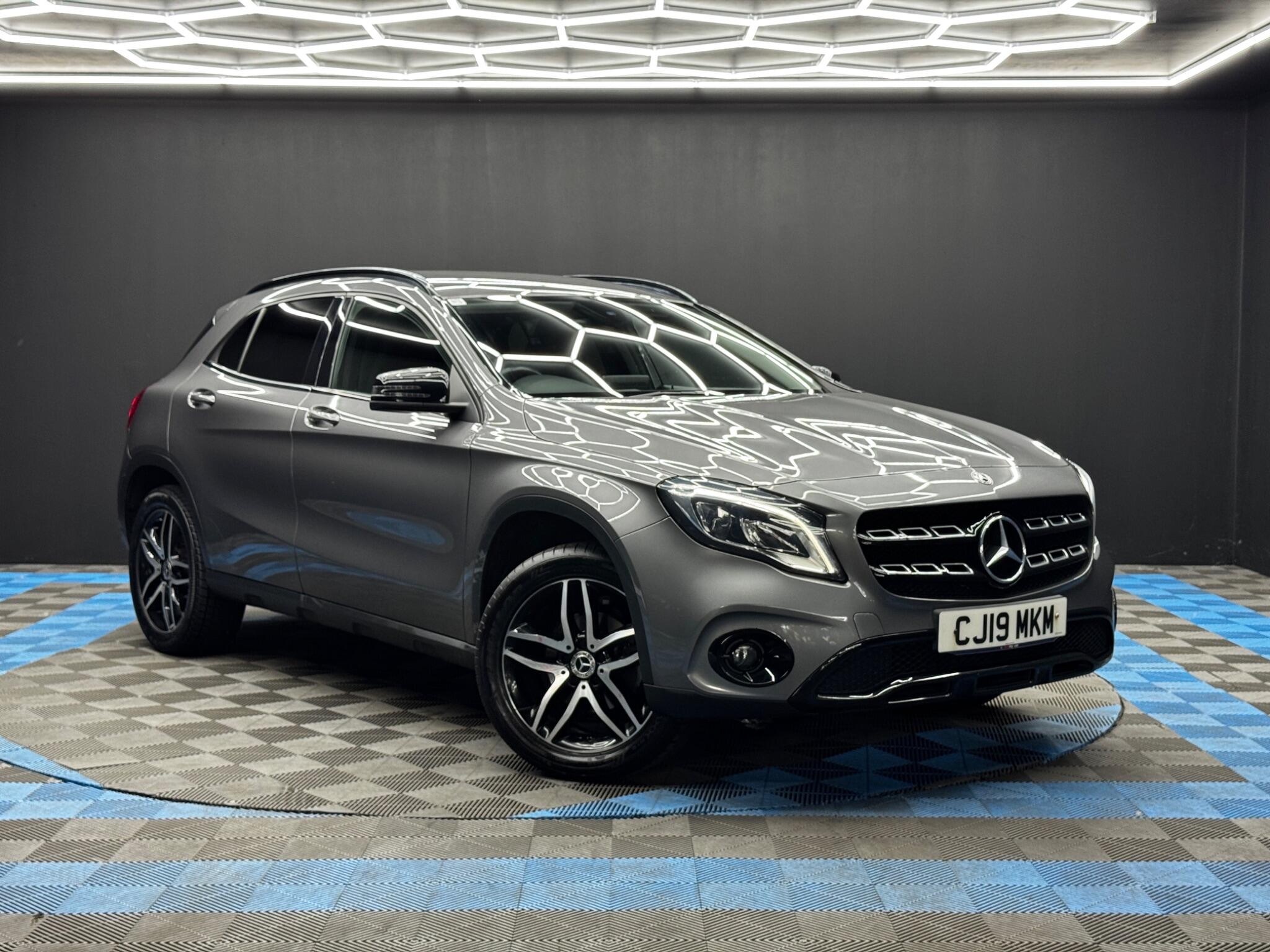 Mercedes GLA