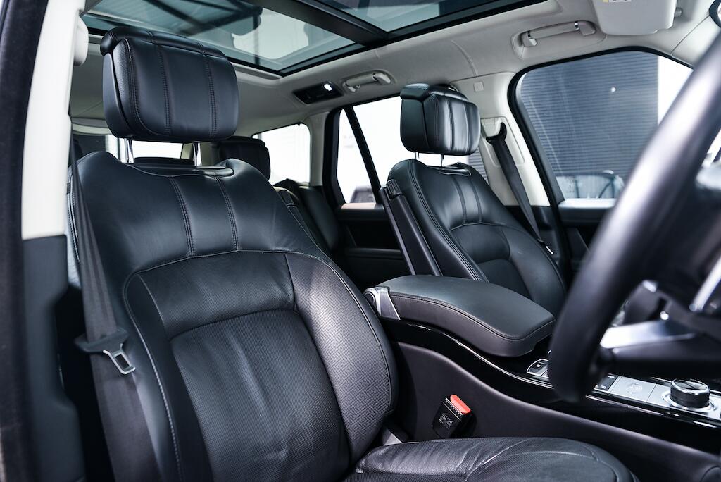 Land Rover Range Rover - Image 13