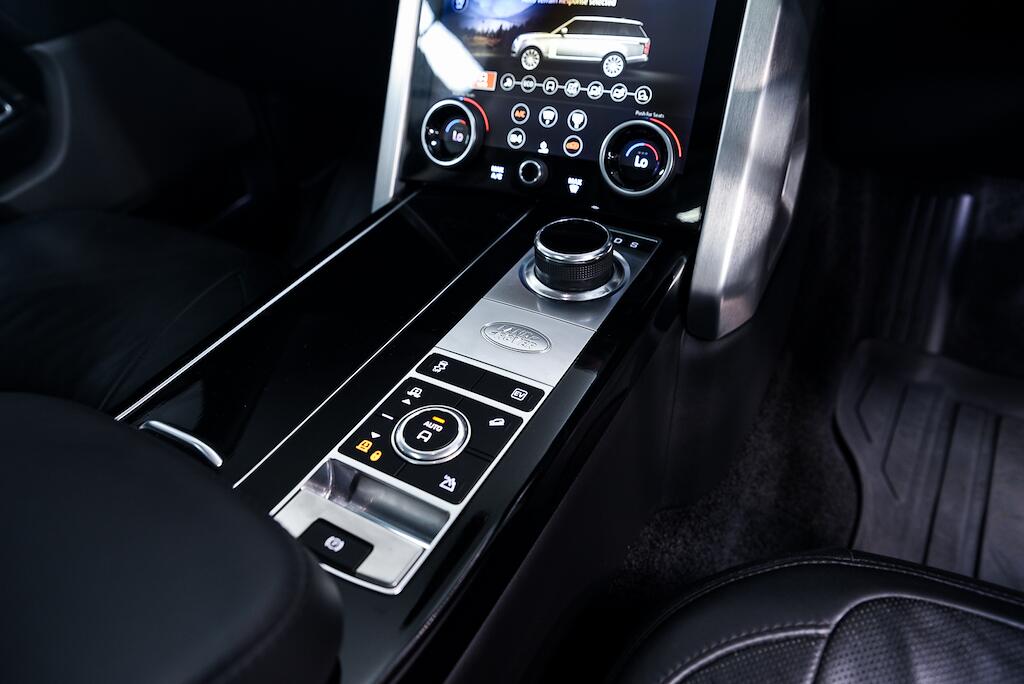 Land Rover Range Rover - Image 20