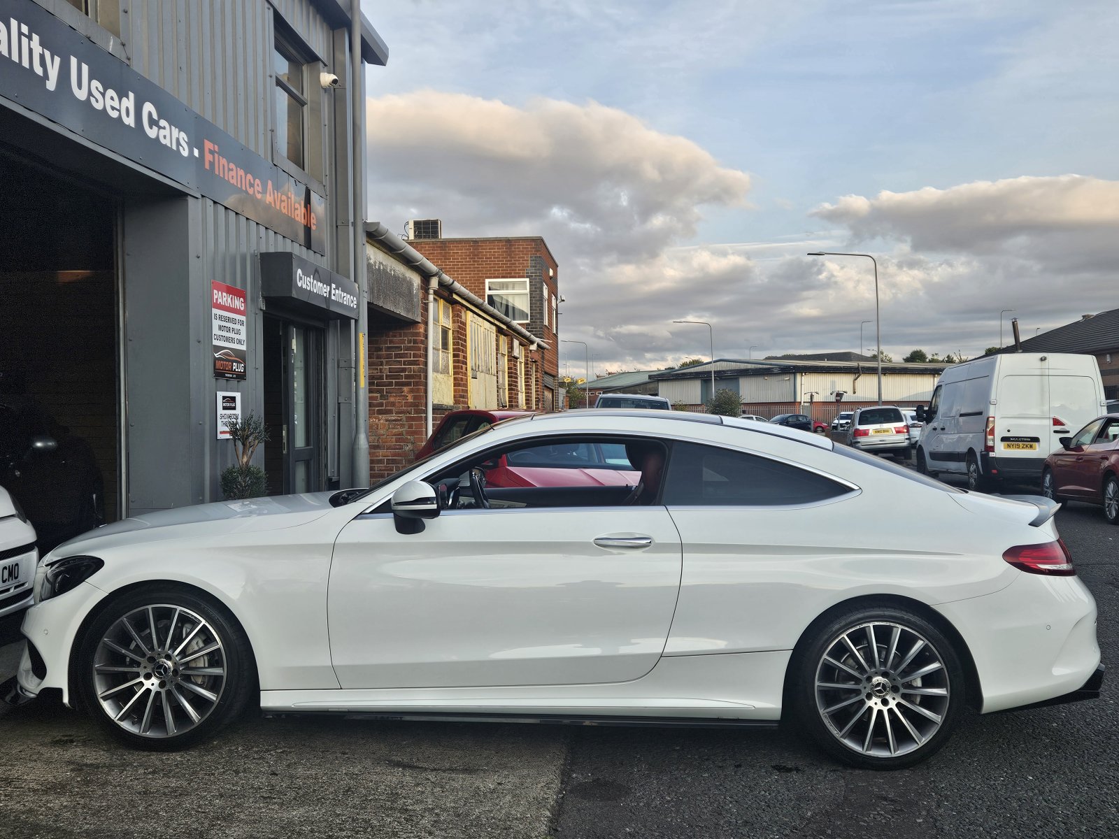 Mercedes C Class - Image 8