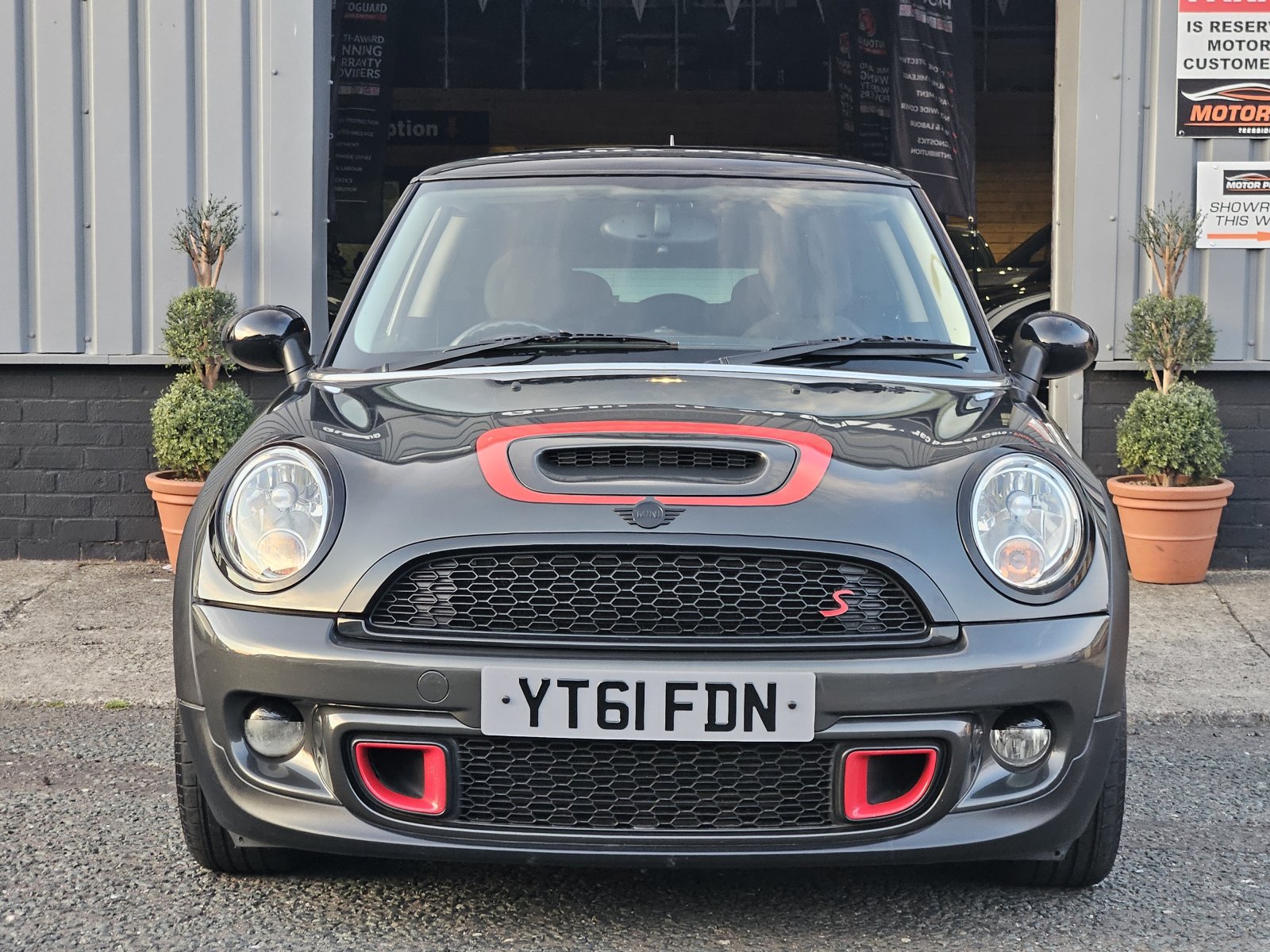 MINI Hatch - Image 3