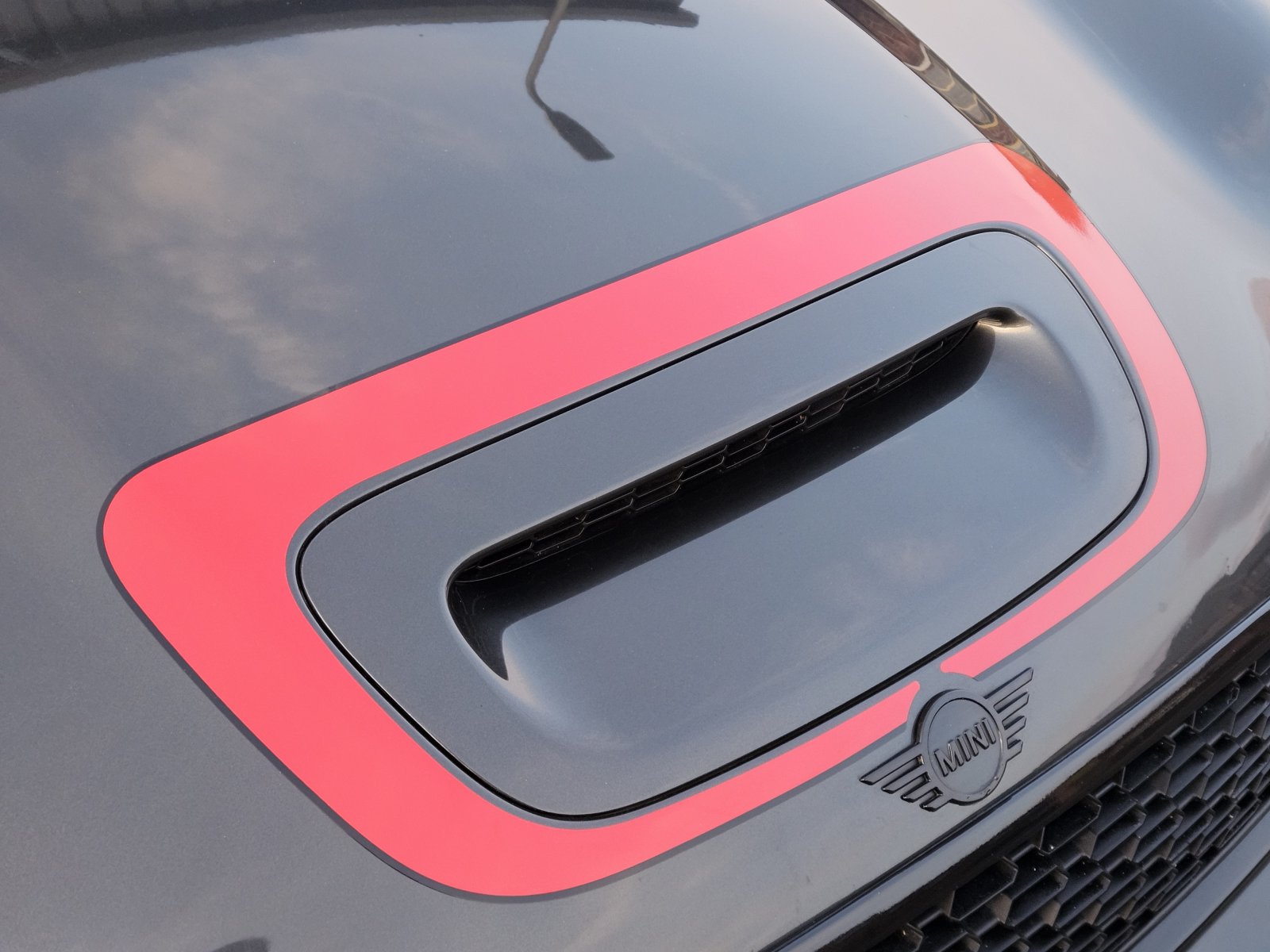 MINI Hatch - Image 10