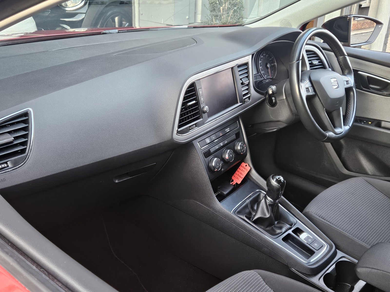 SEAT Leon - Image 13
