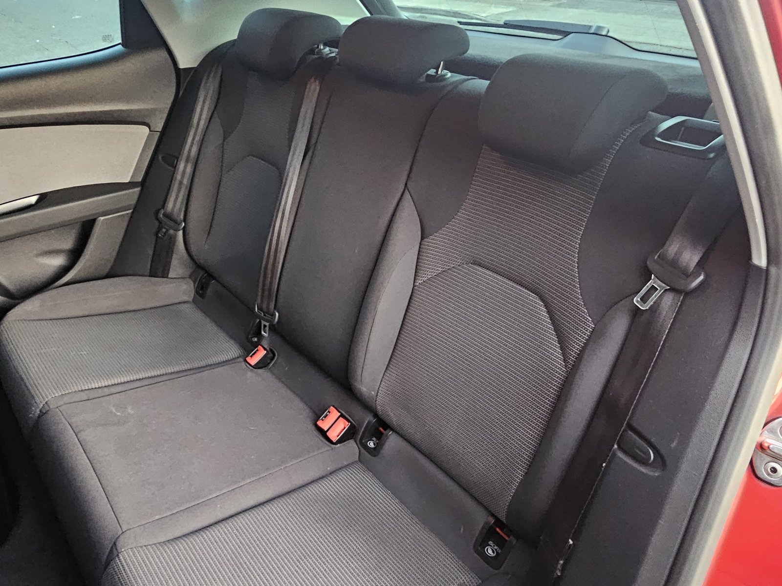 SEAT Leon - Image 14