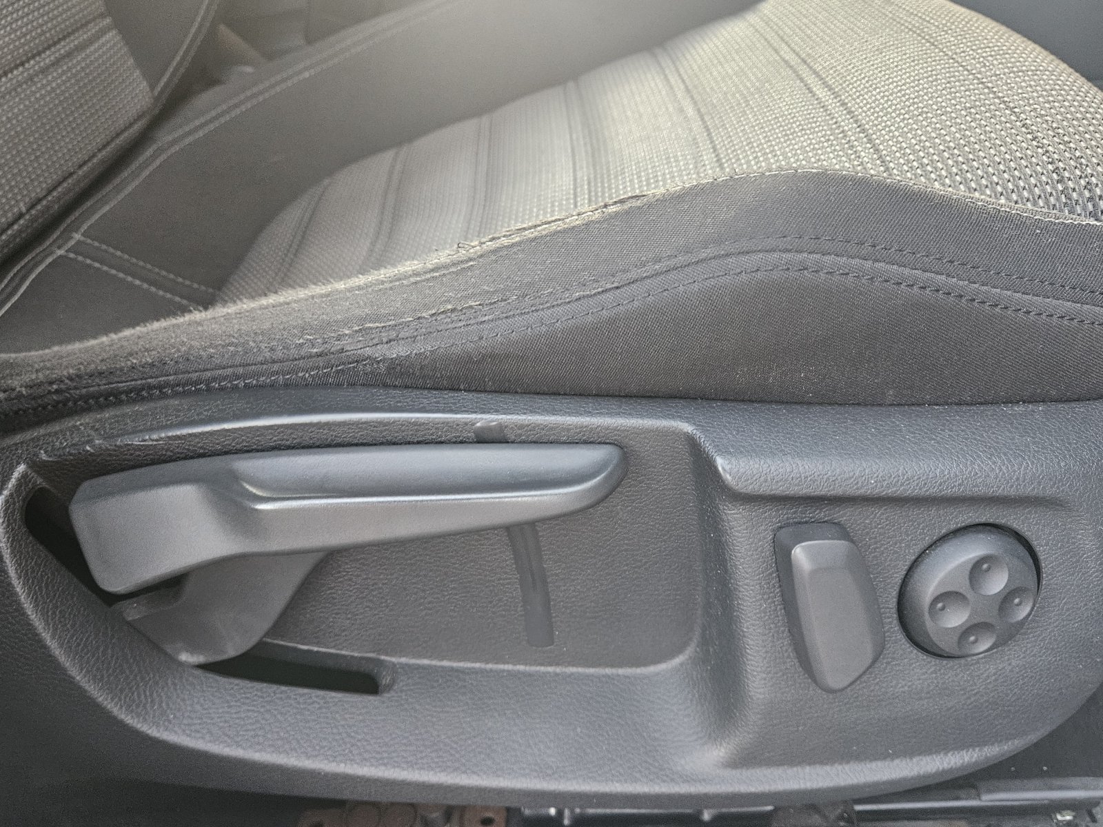 Volkswagen CC - Image 19