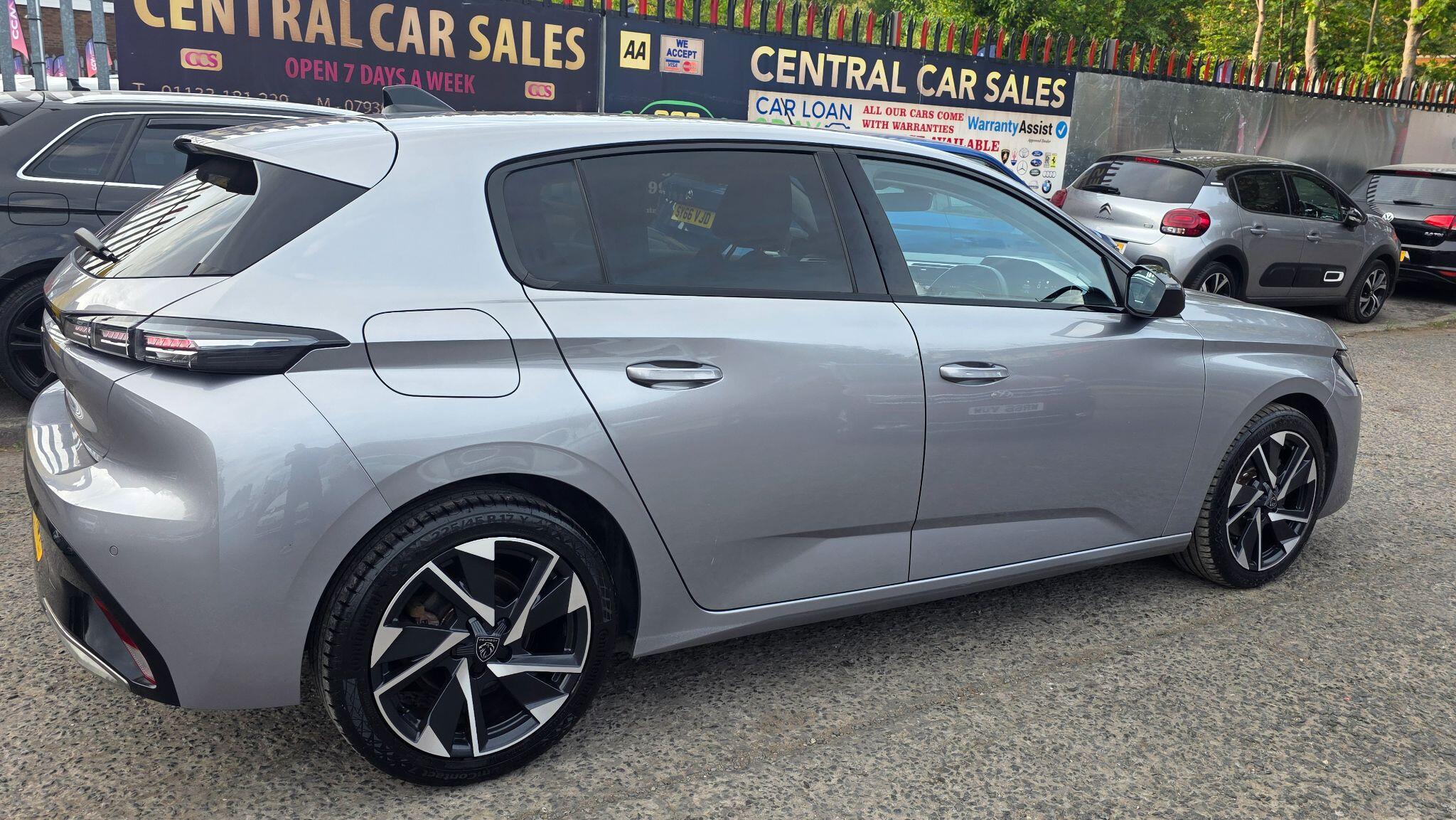 Peugeot 308 - Image 12