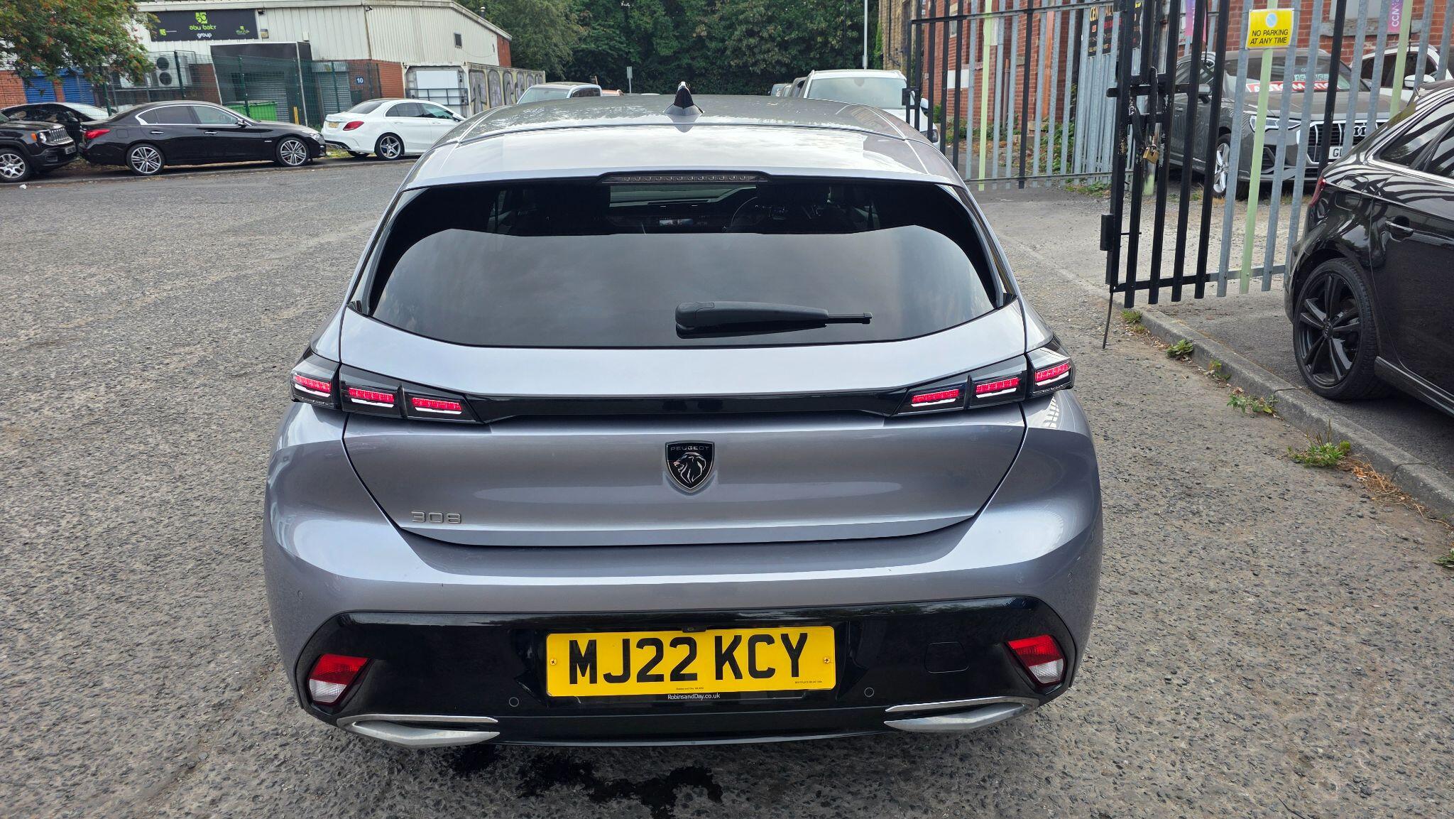 Peugeot 308 - Image 13