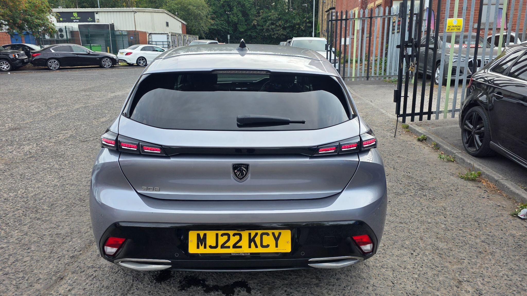 Peugeot 308 - Image 14