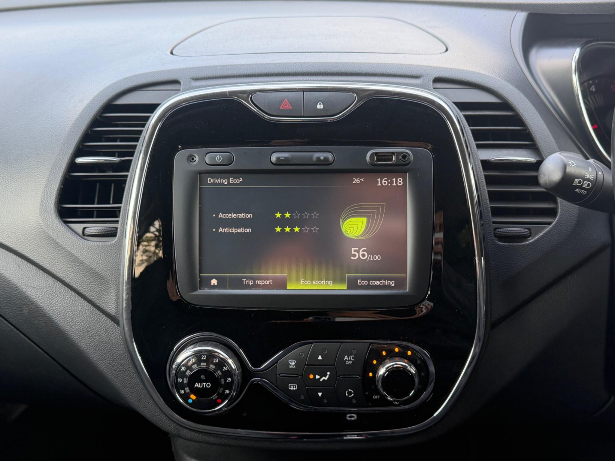 Renault Captur - Image 21