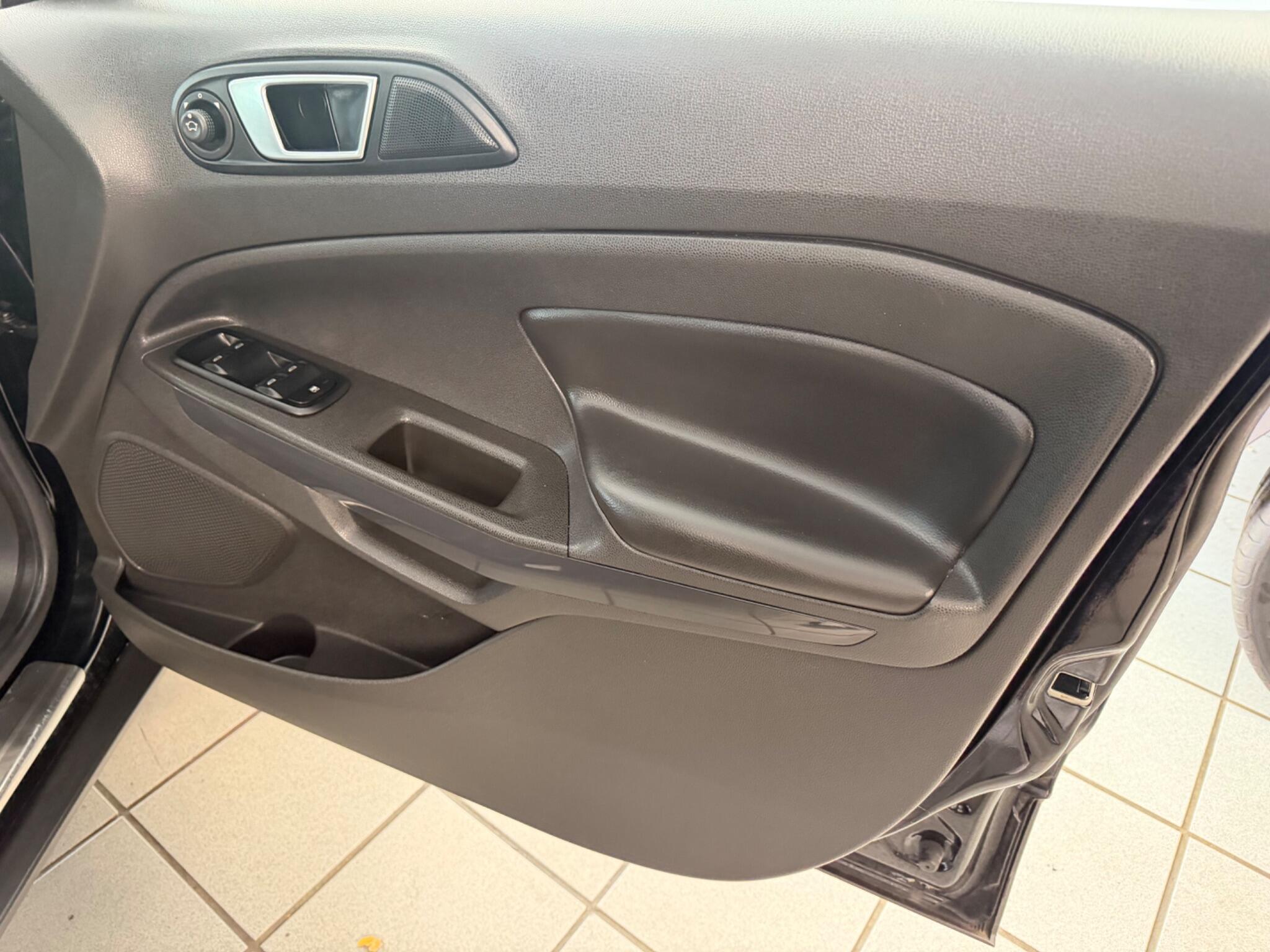 Ford Ecosport - Image 19