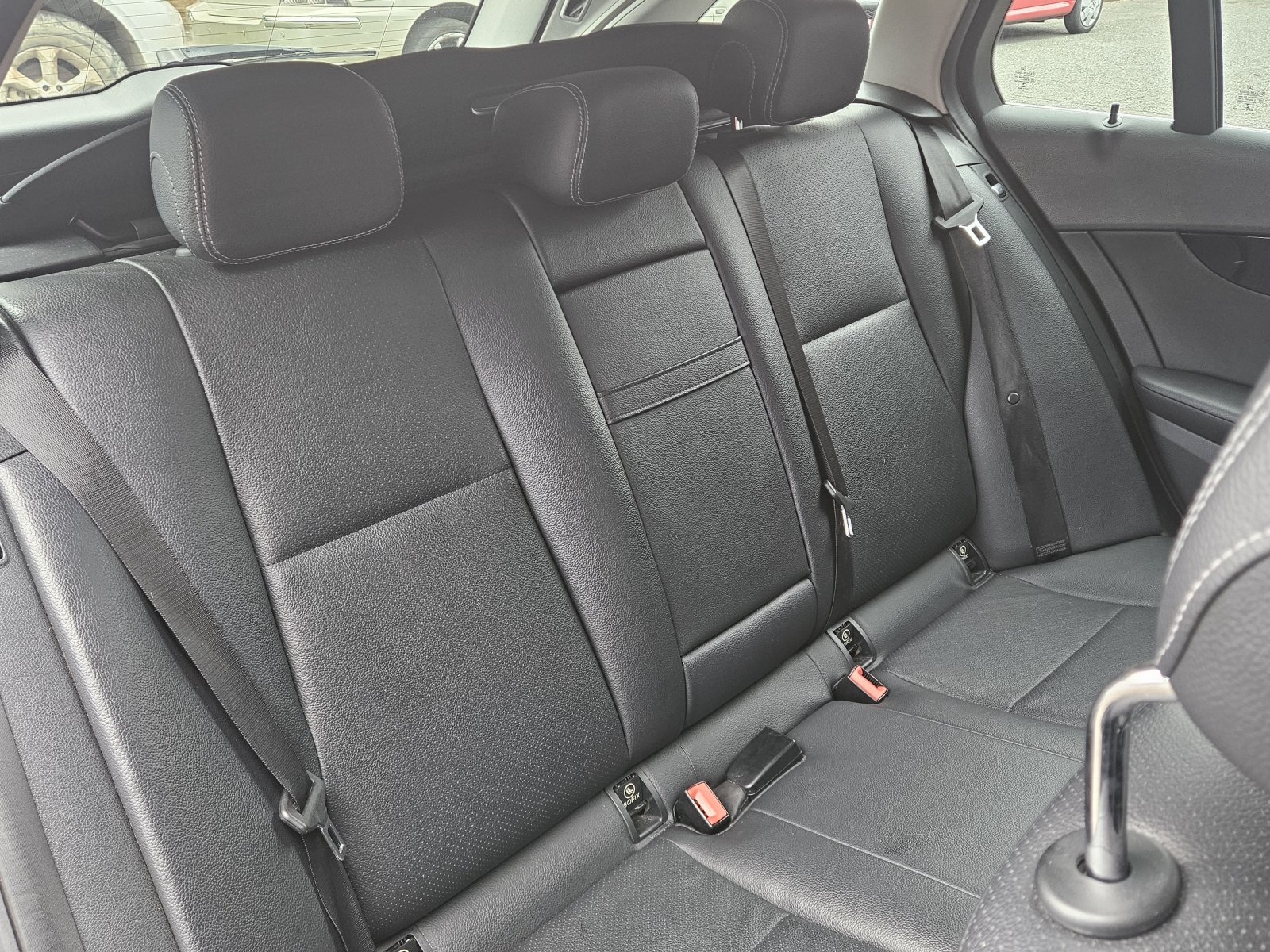 Mercedes C Class - Image 17