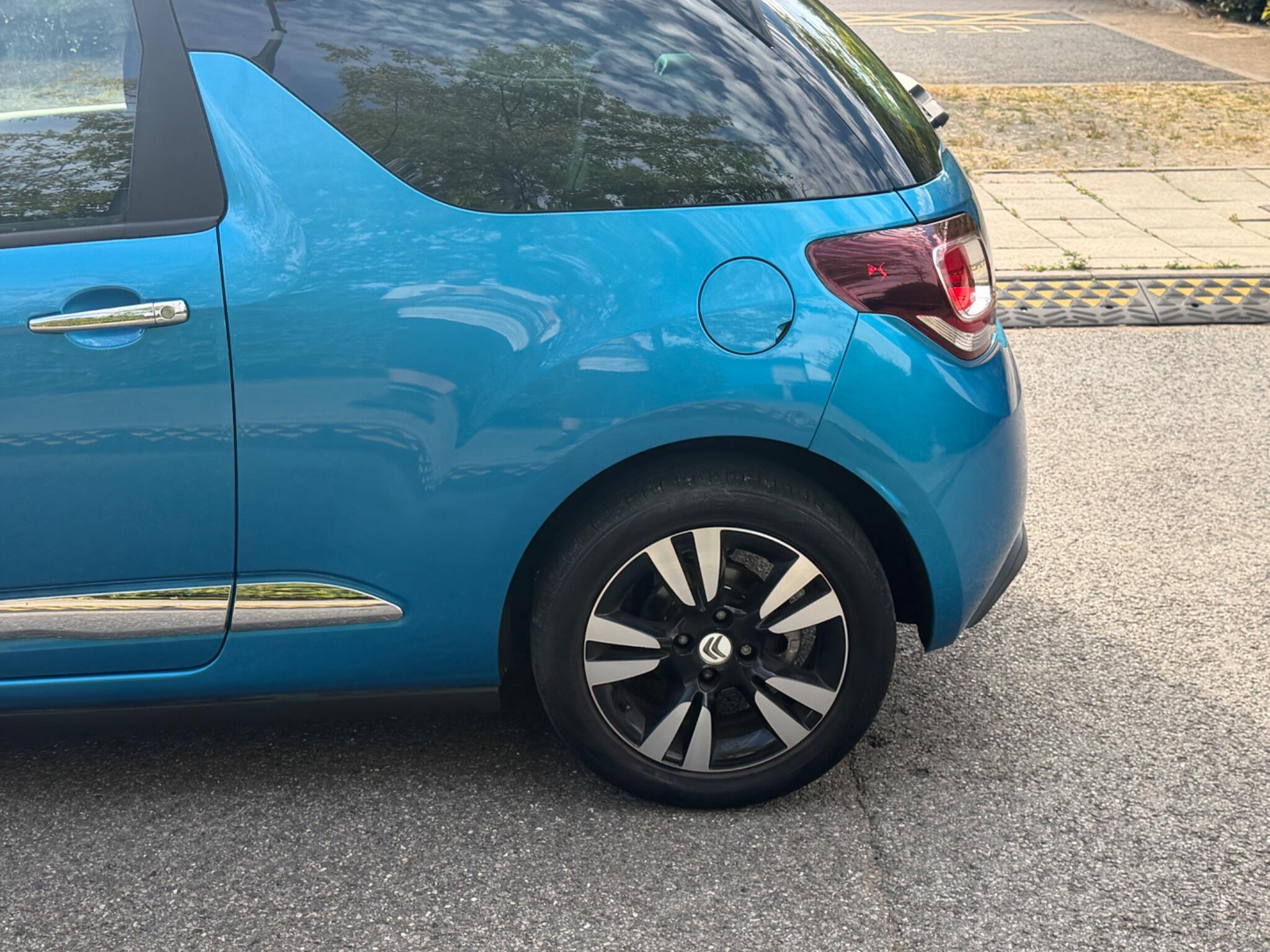 Citroen DS3 - Image 10