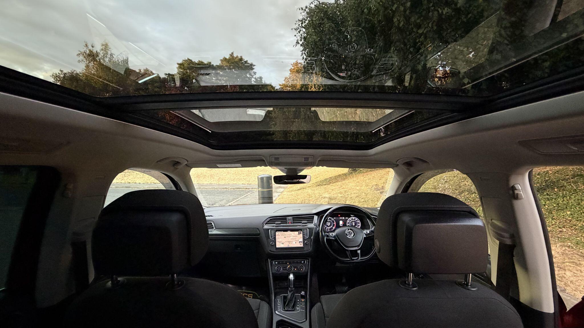Volkswagen Tiguan - Image 19