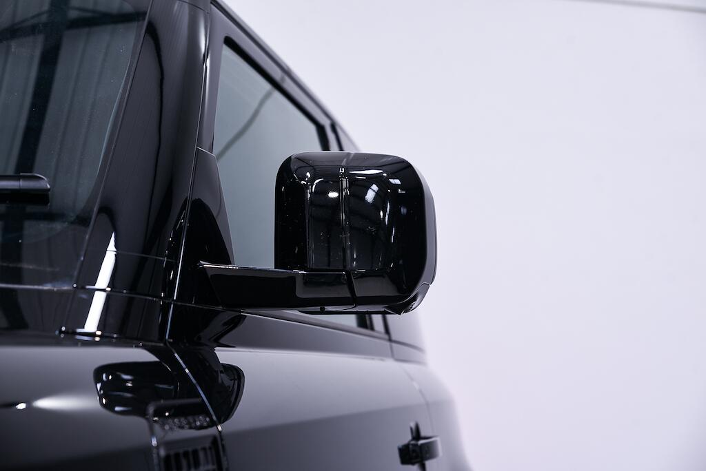 Land Rover Defender 90 - Image 9