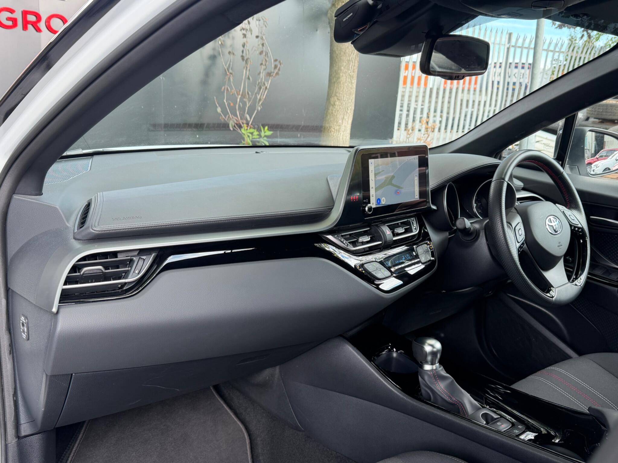 Toyota C-Hr - Image 12